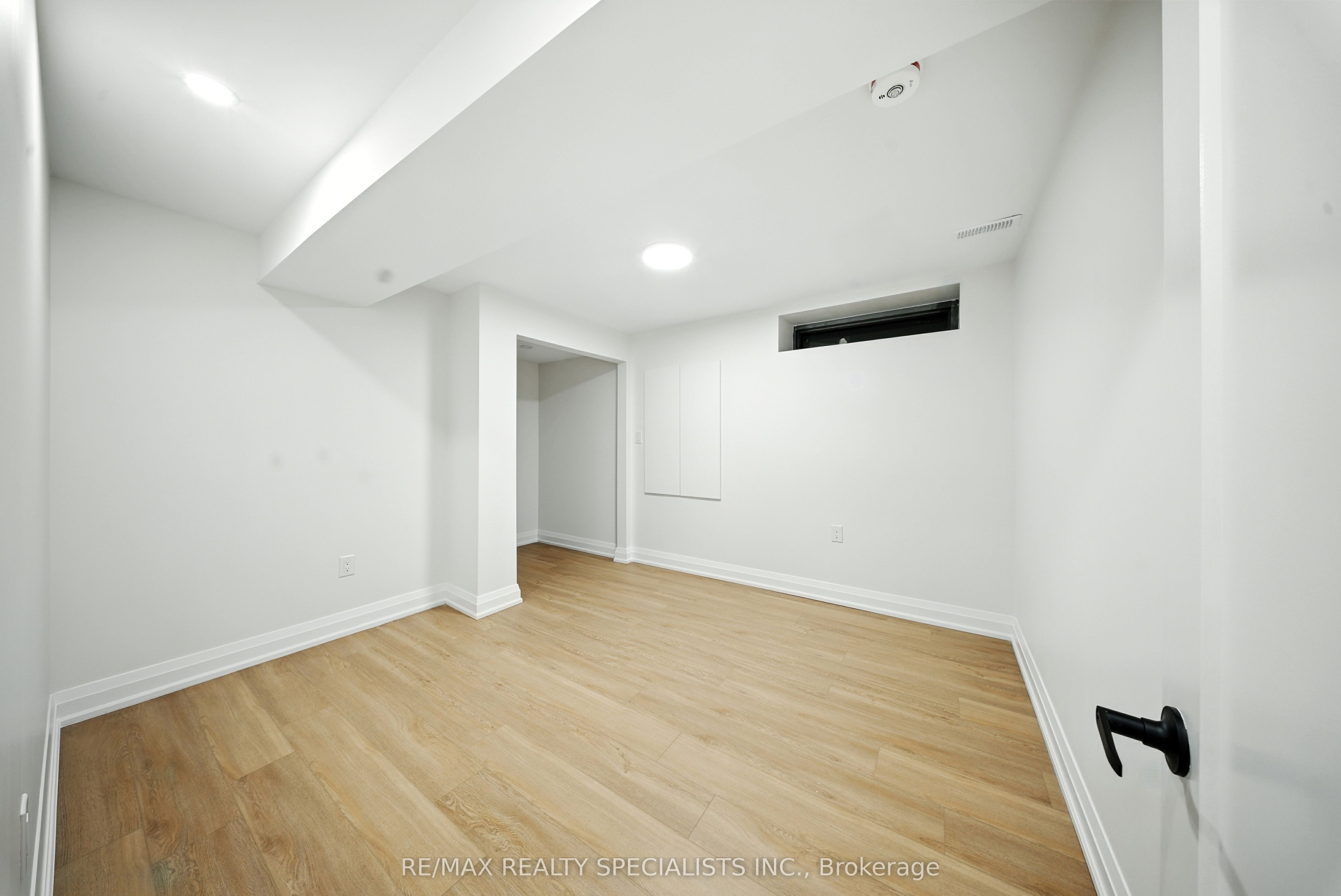 MLS #W12374622 image #10