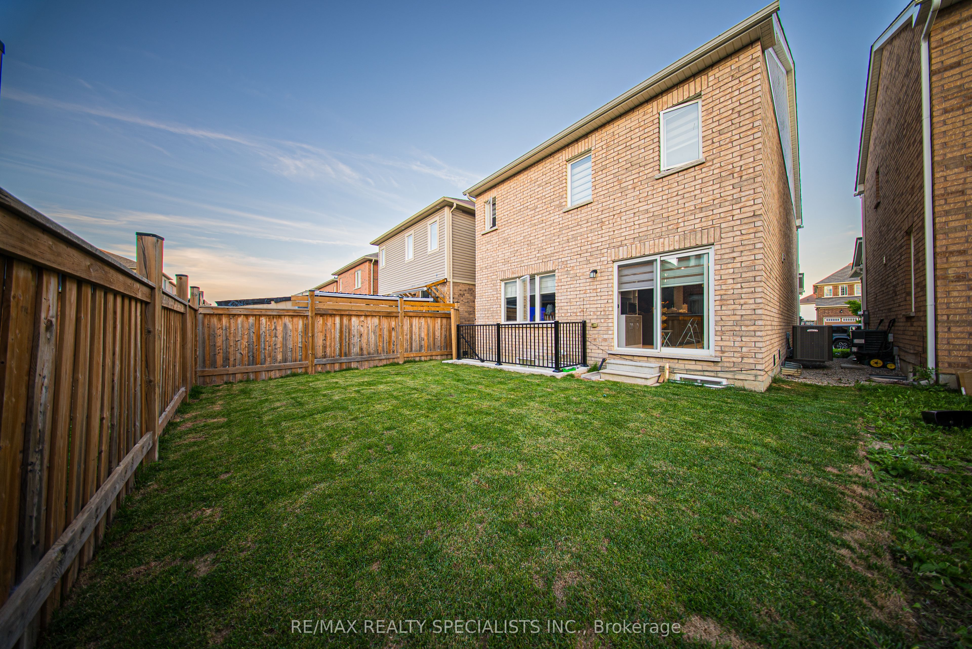 MLS #W12374622 image #16