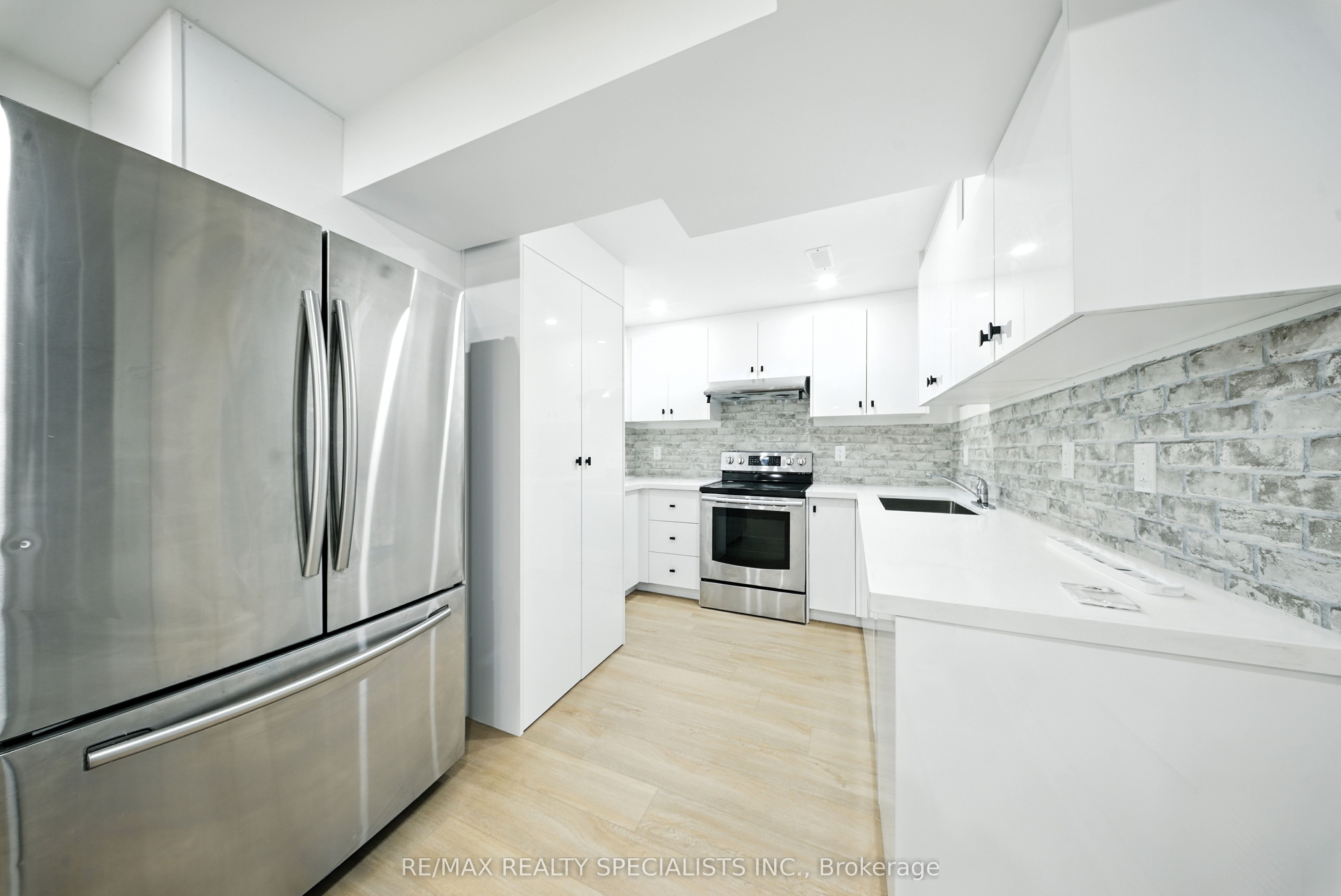 MLS #W12374622 image #8