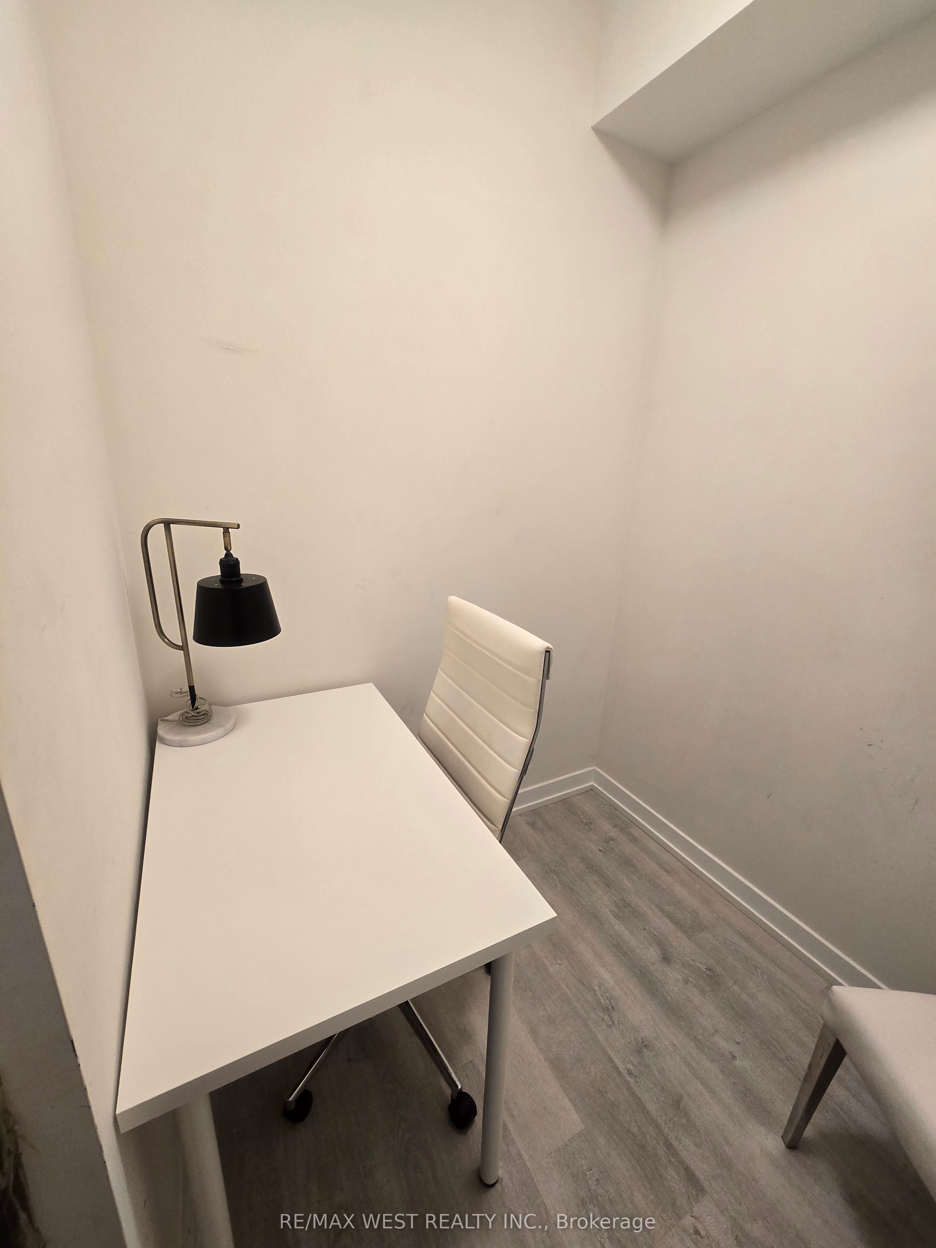 MLS #W12374636 image #1