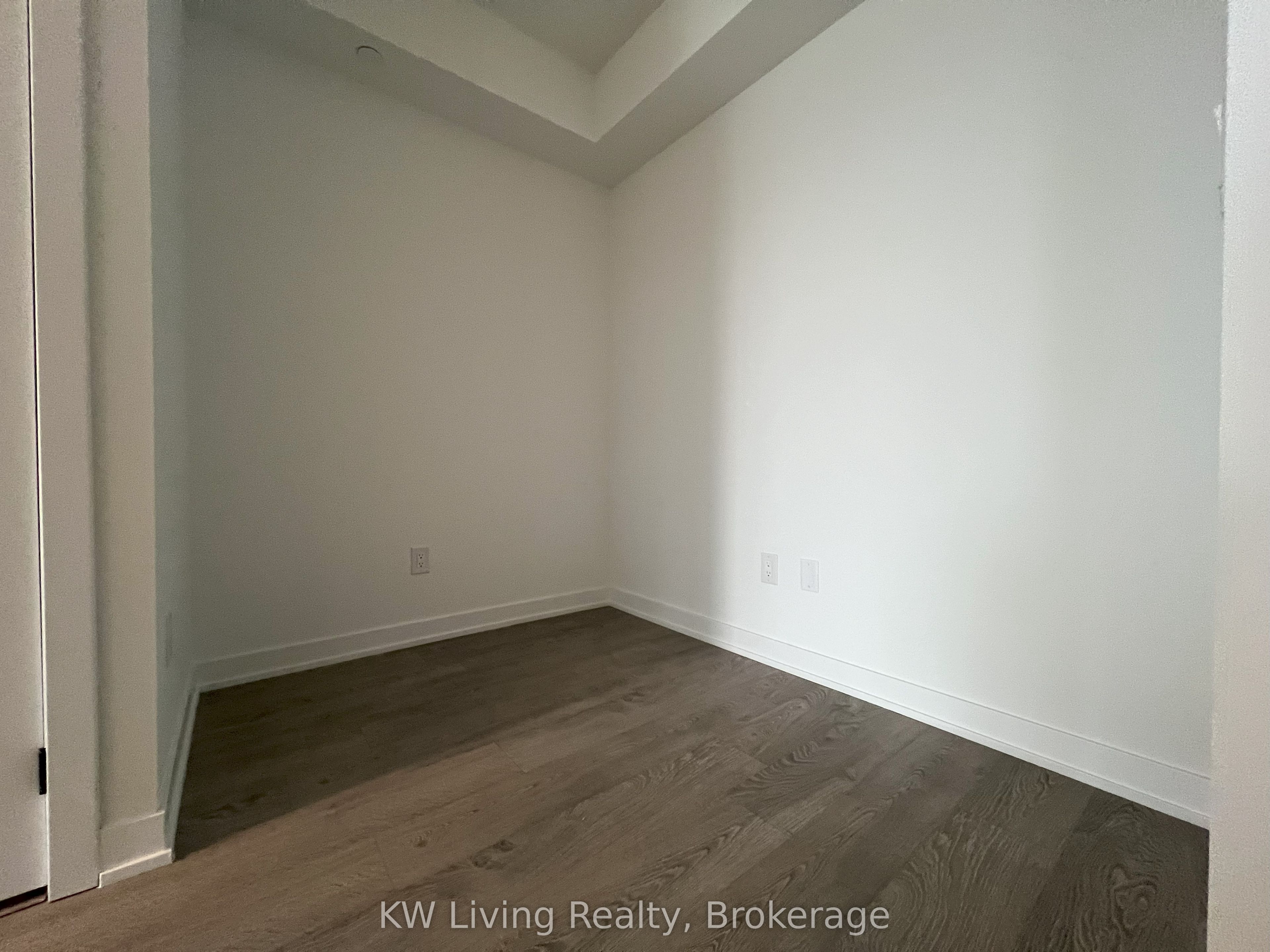 MLS #W12374987 image #11