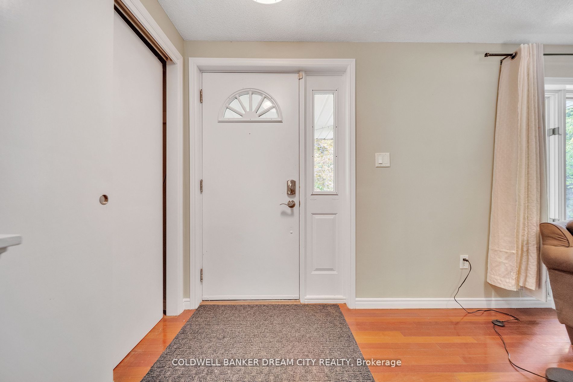 MLS #W12375307 image #2