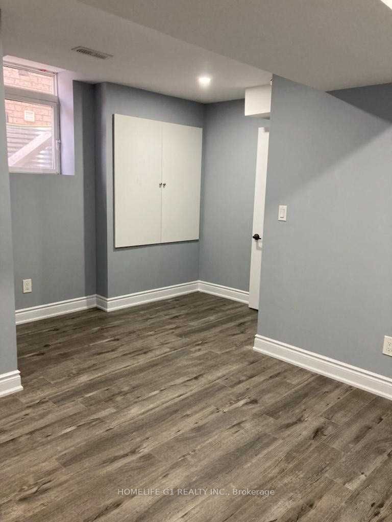 MLS #W12375411 image #5