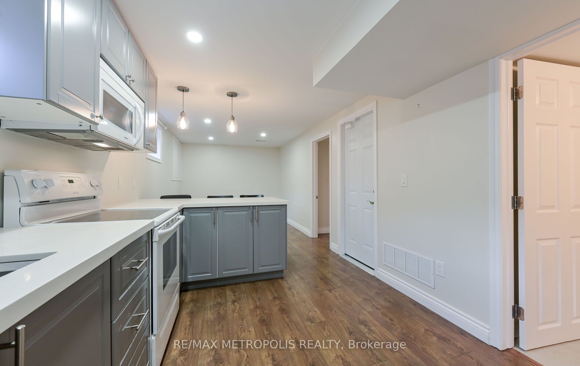 MLS #W12375540 image #13