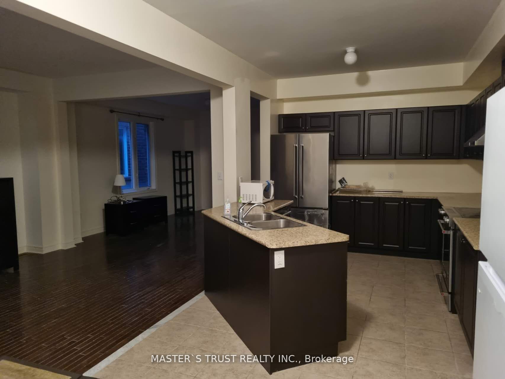 MLS #W12375651 image #3