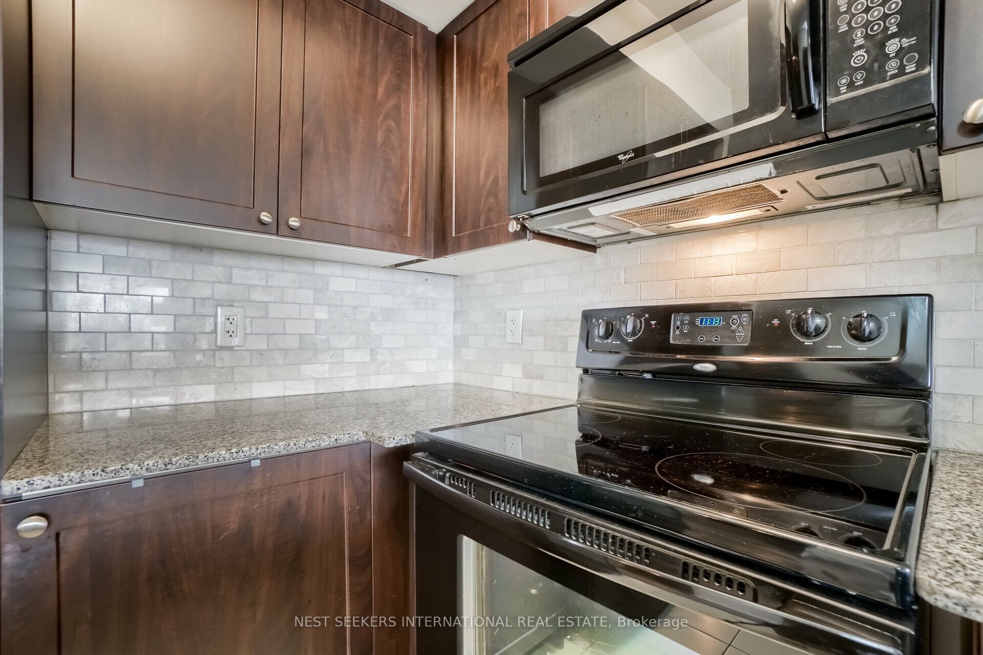 MLS #W12375726 image #5