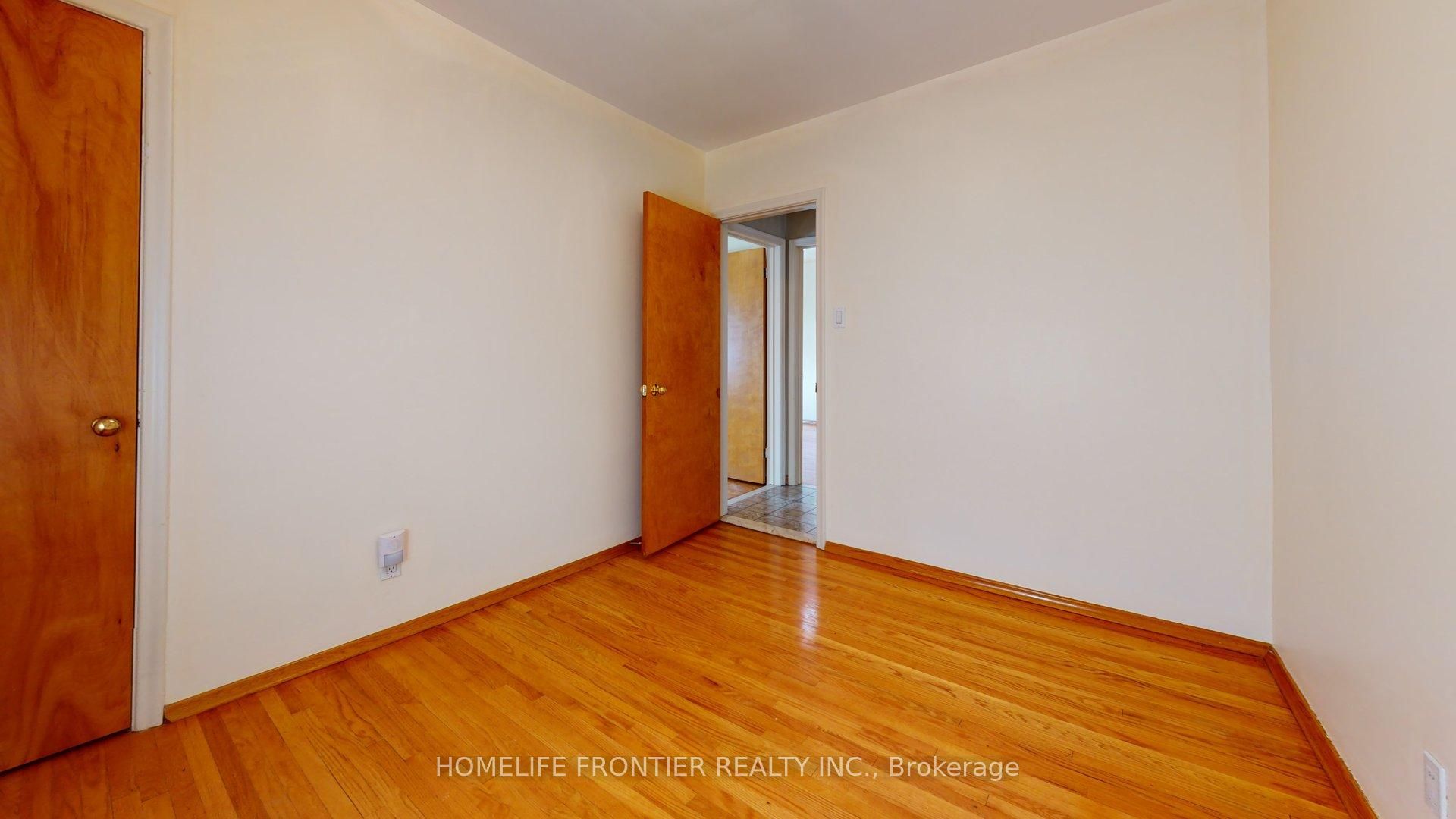 MLS #W12375903 image #12