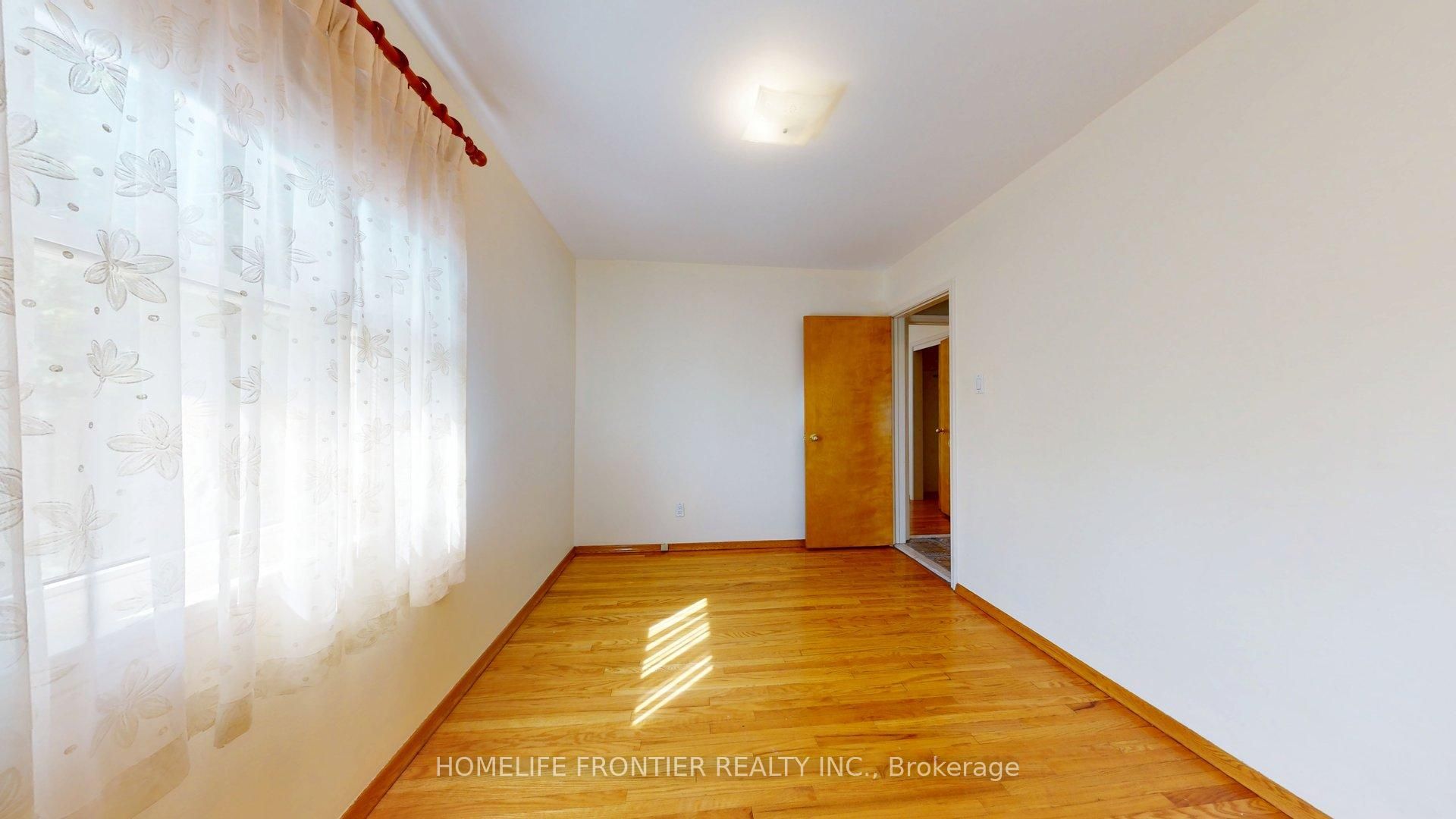 MLS #W12375903 image #14