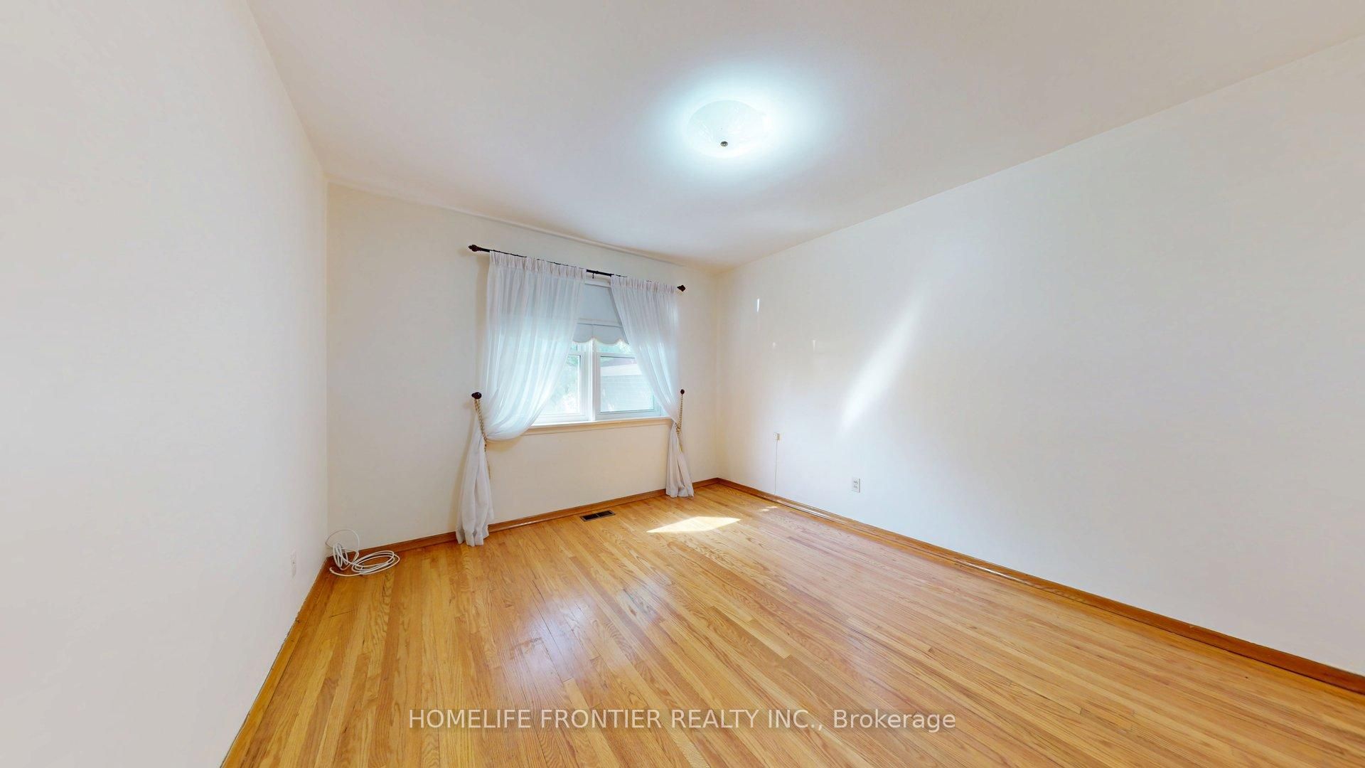 MLS #W12375903 image #17