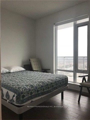 MLS #W12376101 image #10