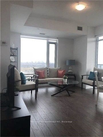 MLS #W12376101 image #5