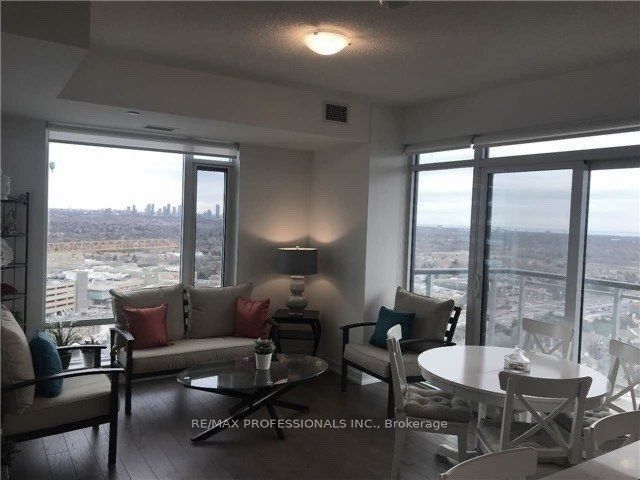 MLS #W12376101 image #7