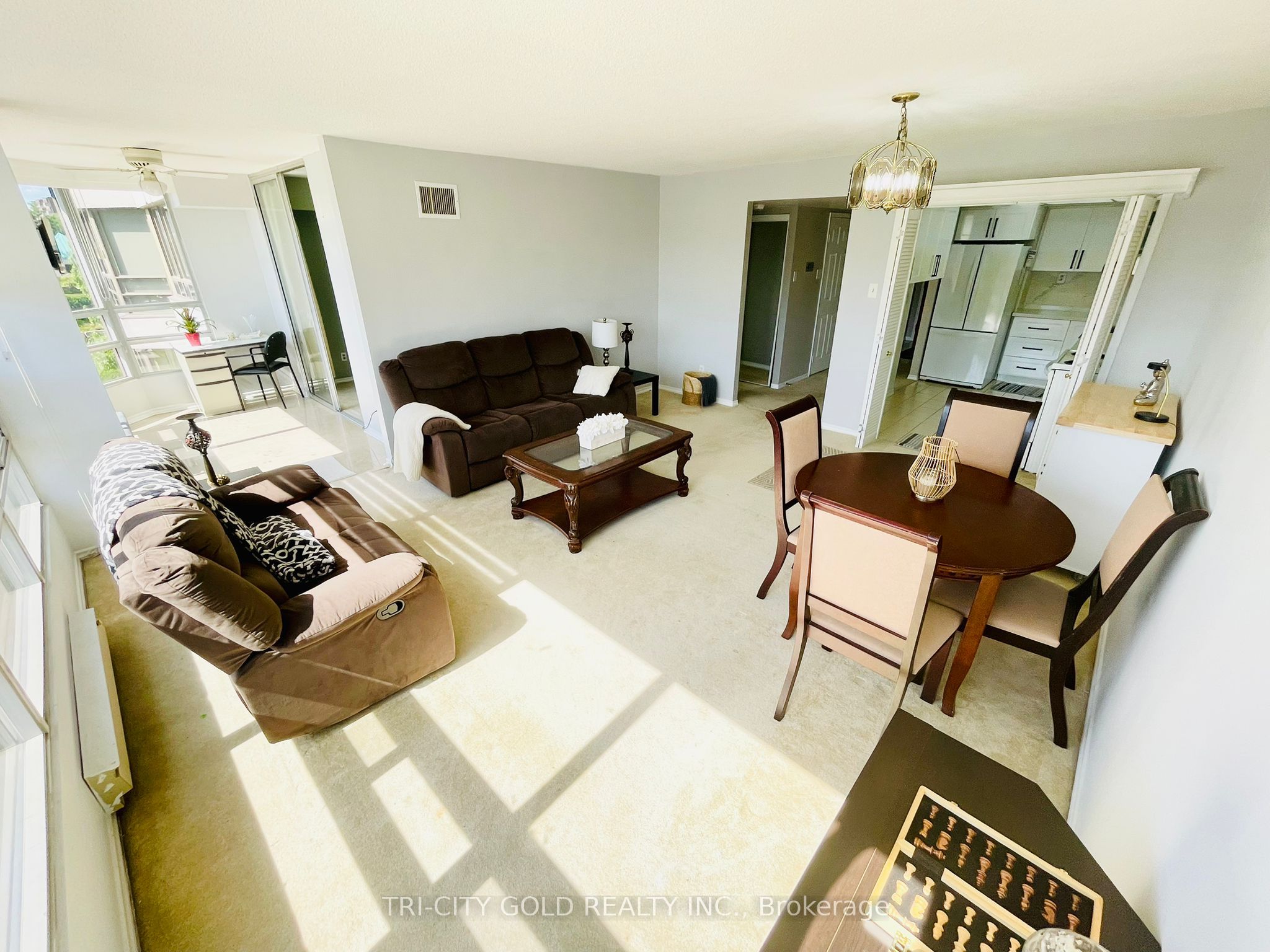 MLS #W12376283 image #6