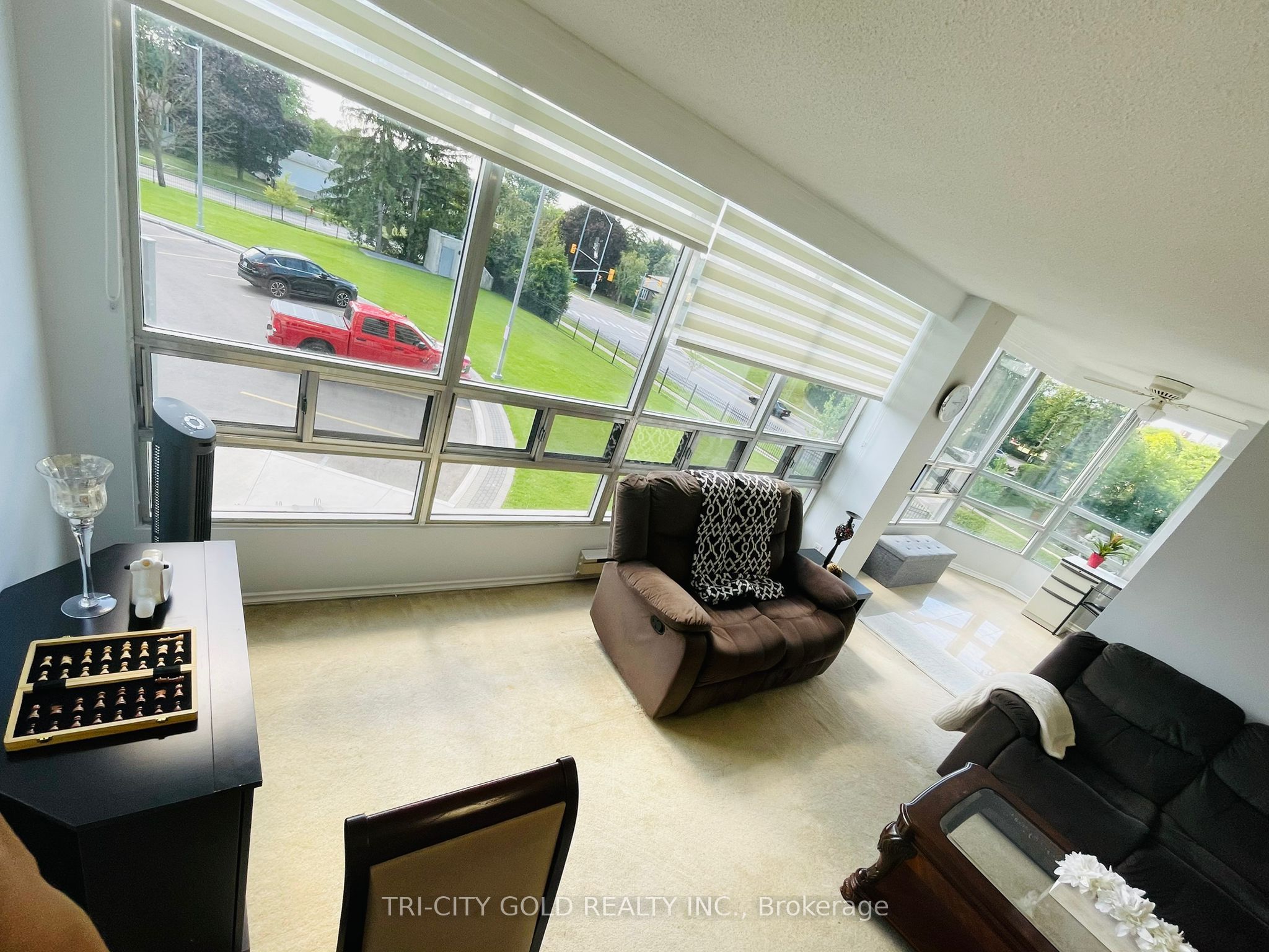 MLS #W12376283 image #8