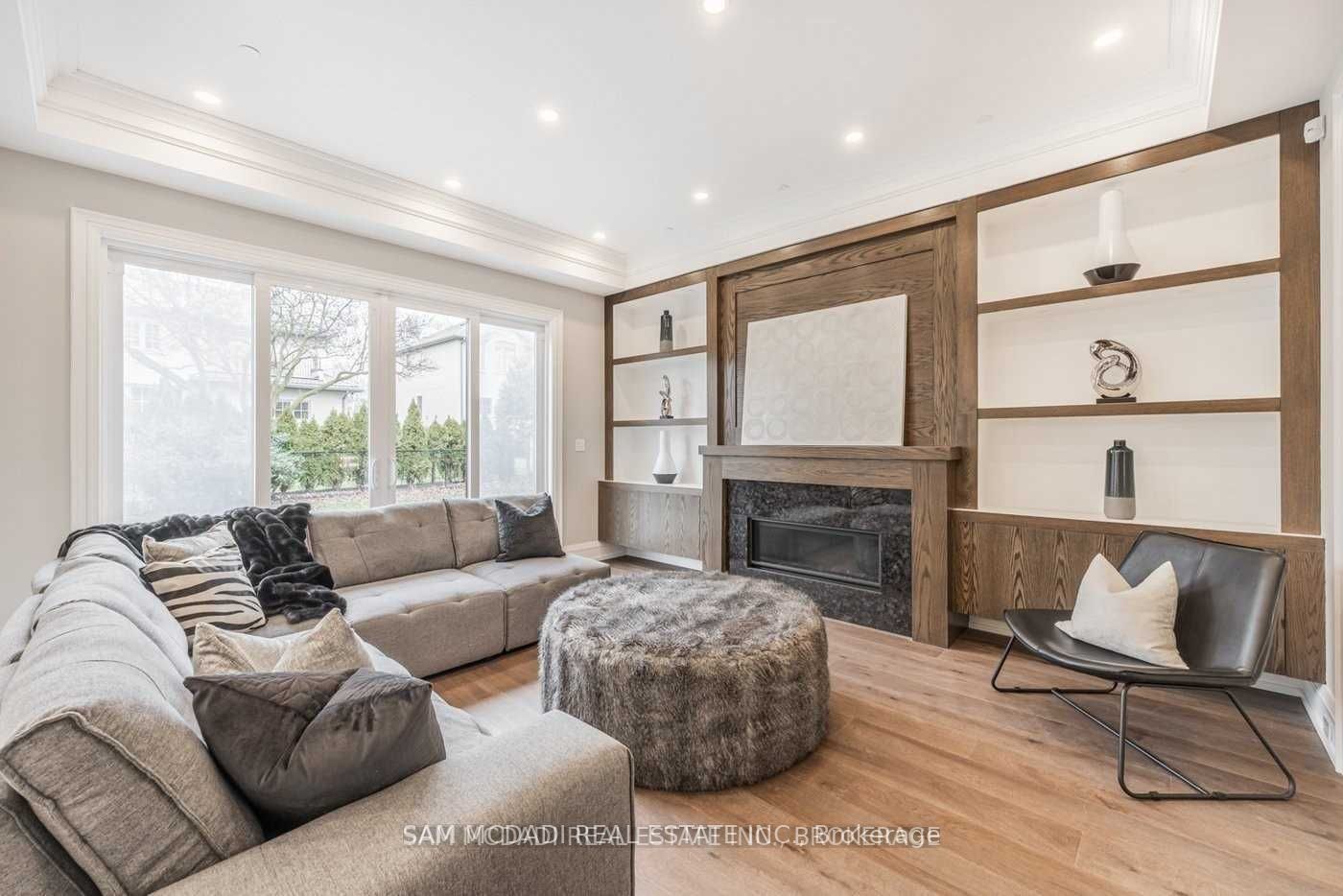 MLS #W12376444 image #15