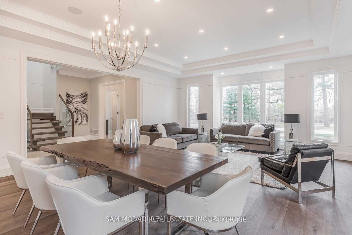 MLS #W12376444 image #17