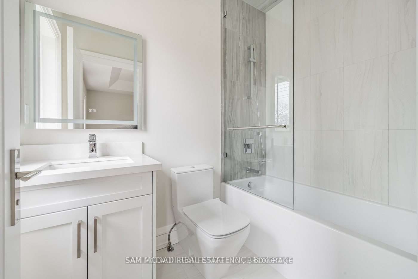 MLS #W12376444 image #32