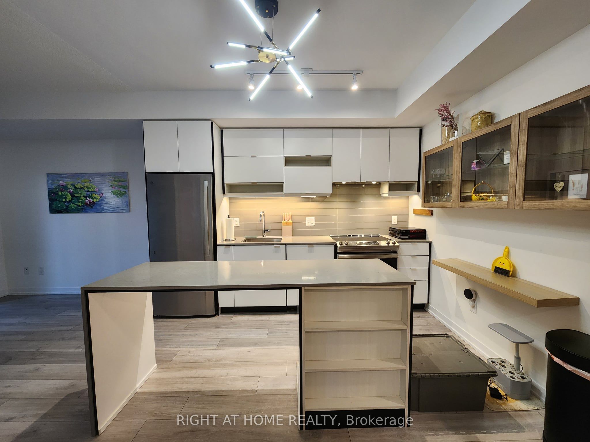 MLS #W12376980 image #3