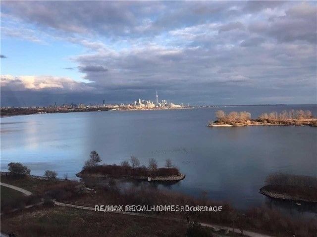 MLS #W12377099 image #1