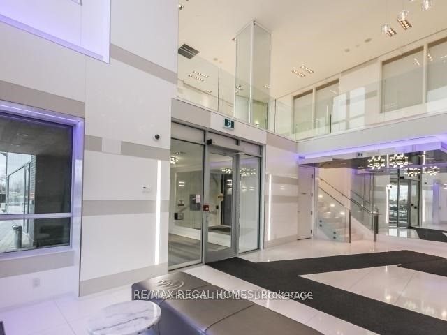 MLS #W12377099 image #17