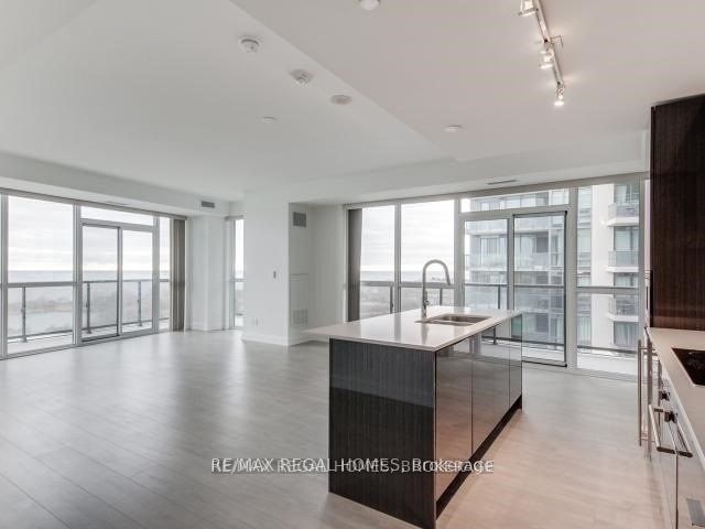 MLS #W12377099 image #4