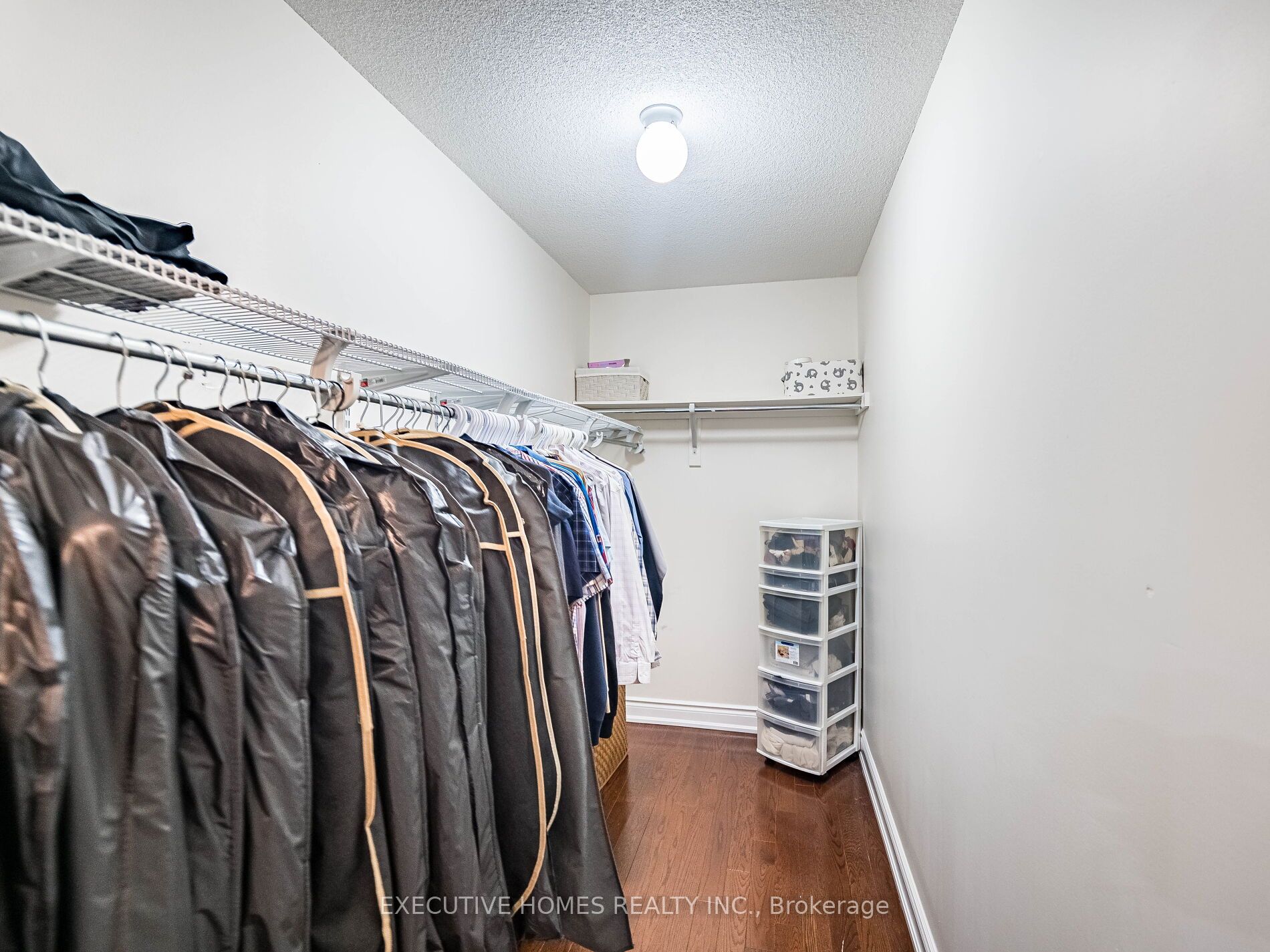 MLS #W12377189 image #12