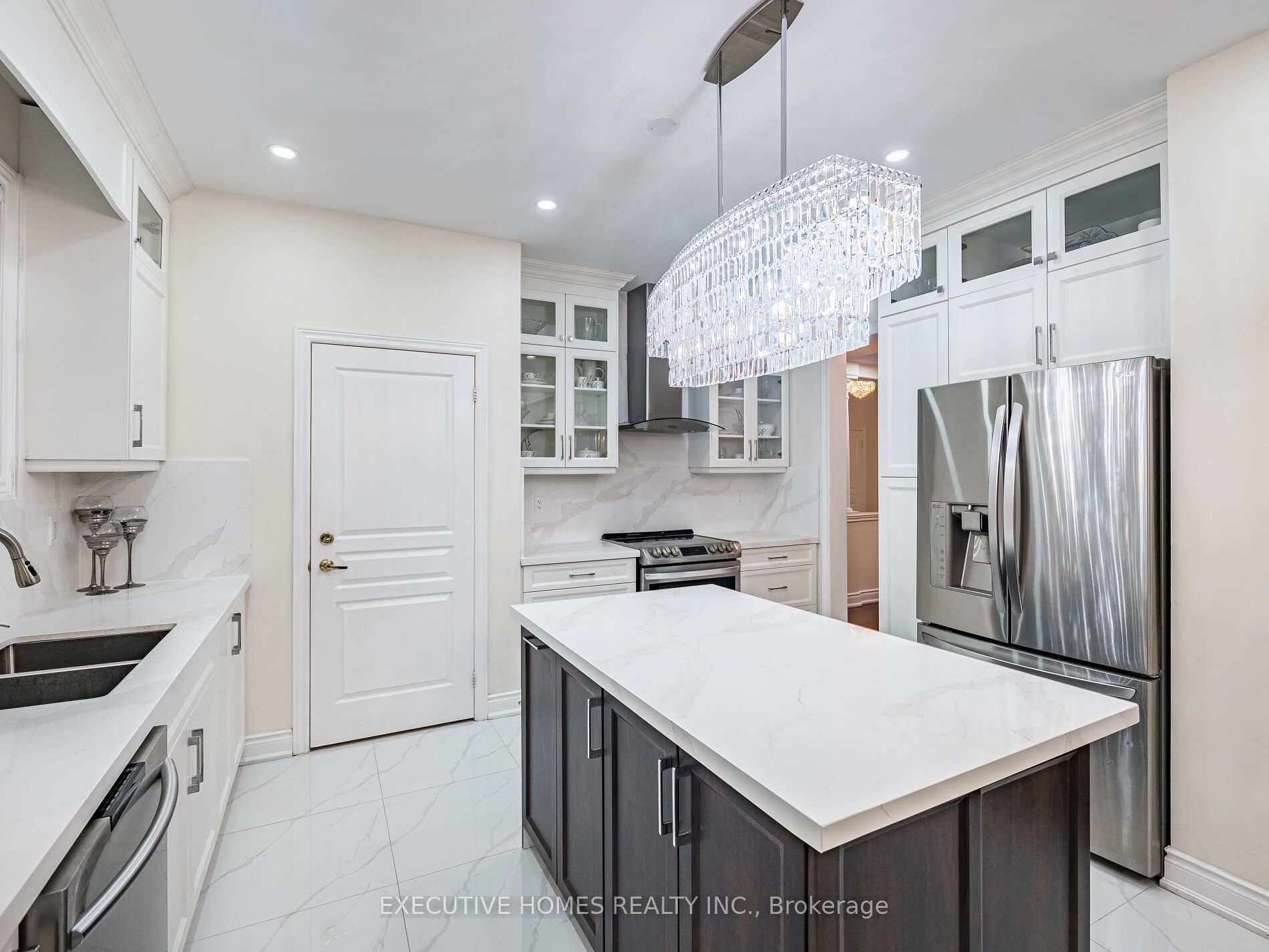 MLS #W12377189 image #8