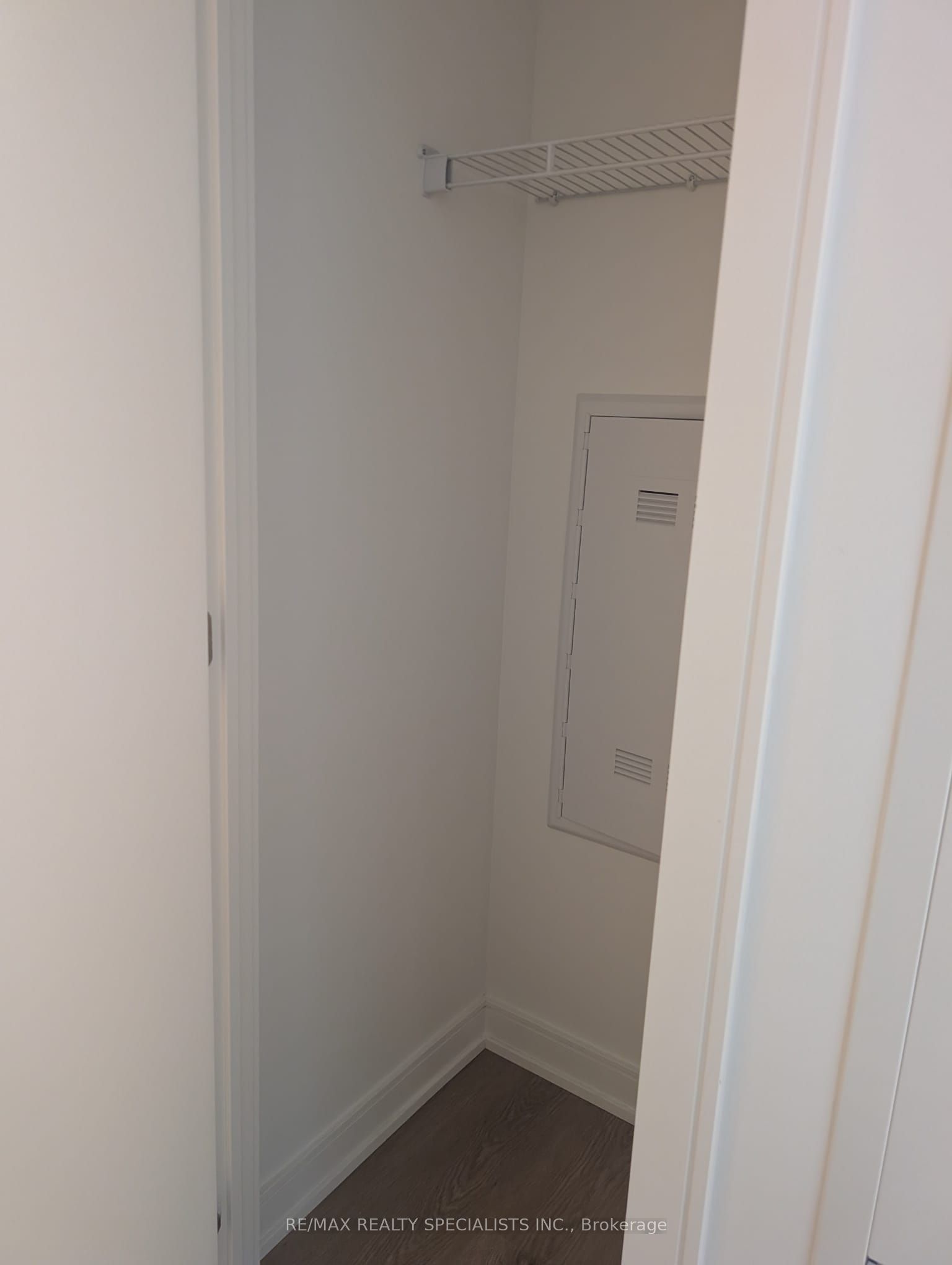 MLS #W12377501 image #10