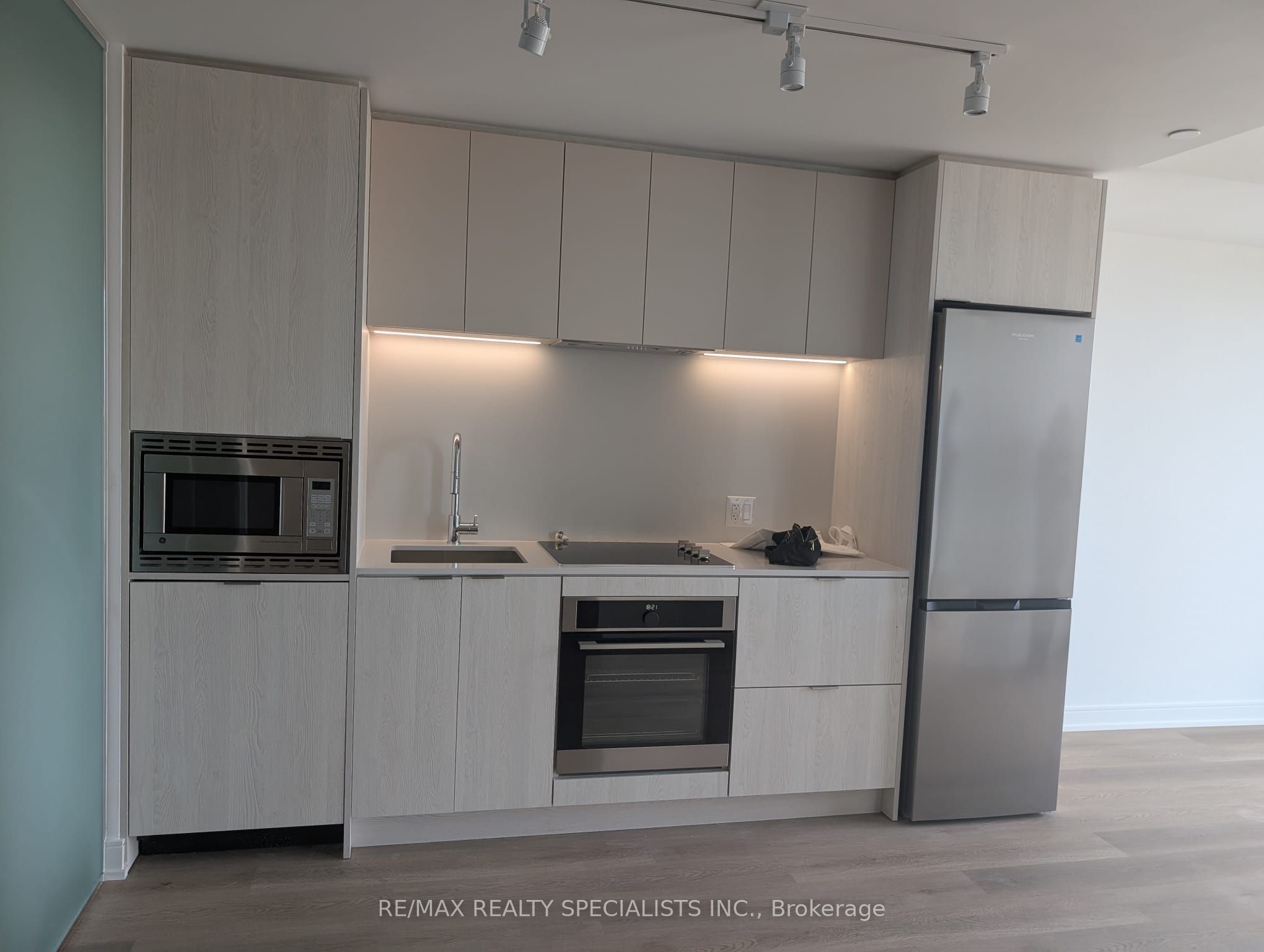 MLS #W12377501 image #4