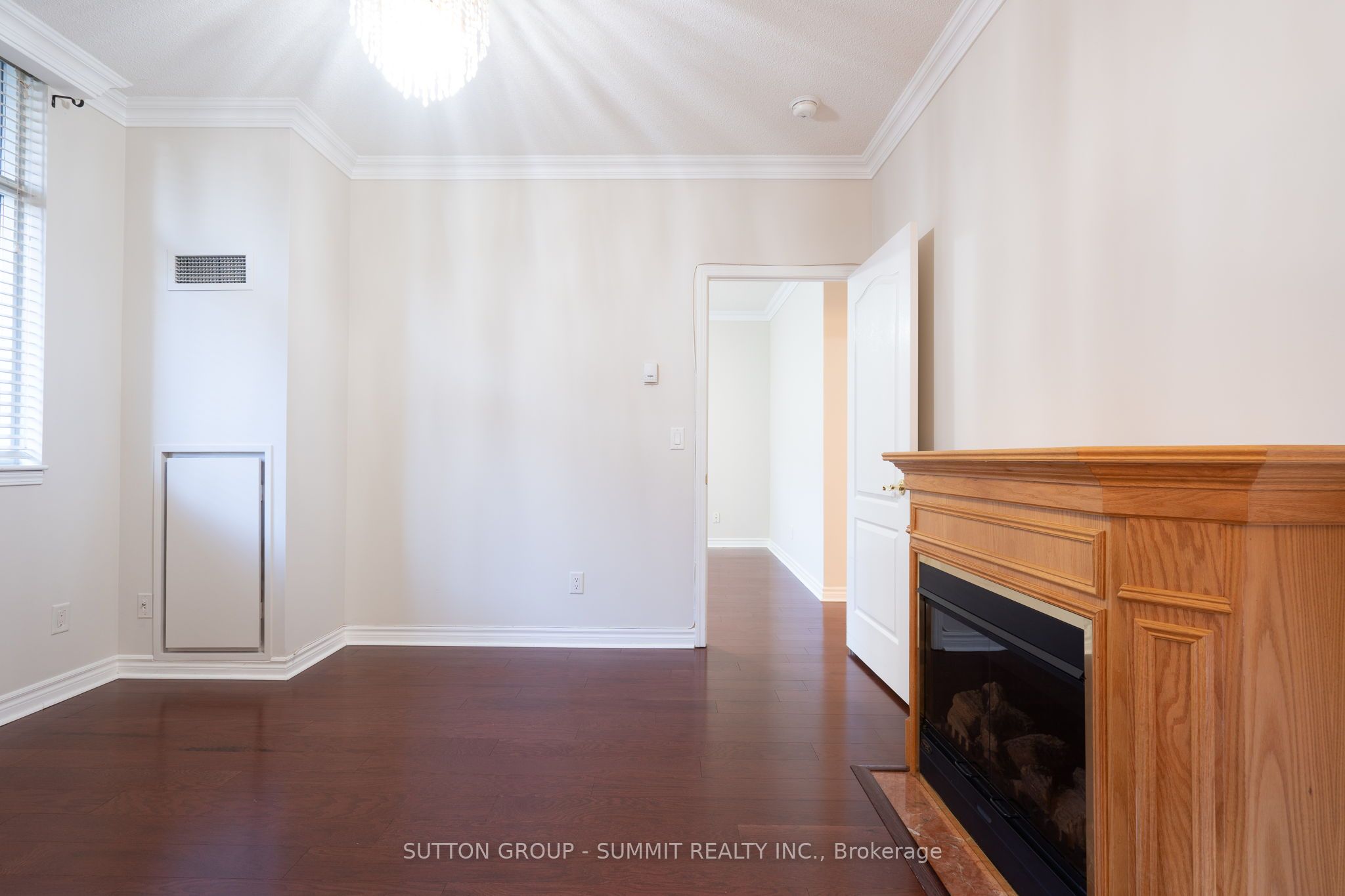 MLS #W12377614 image #21