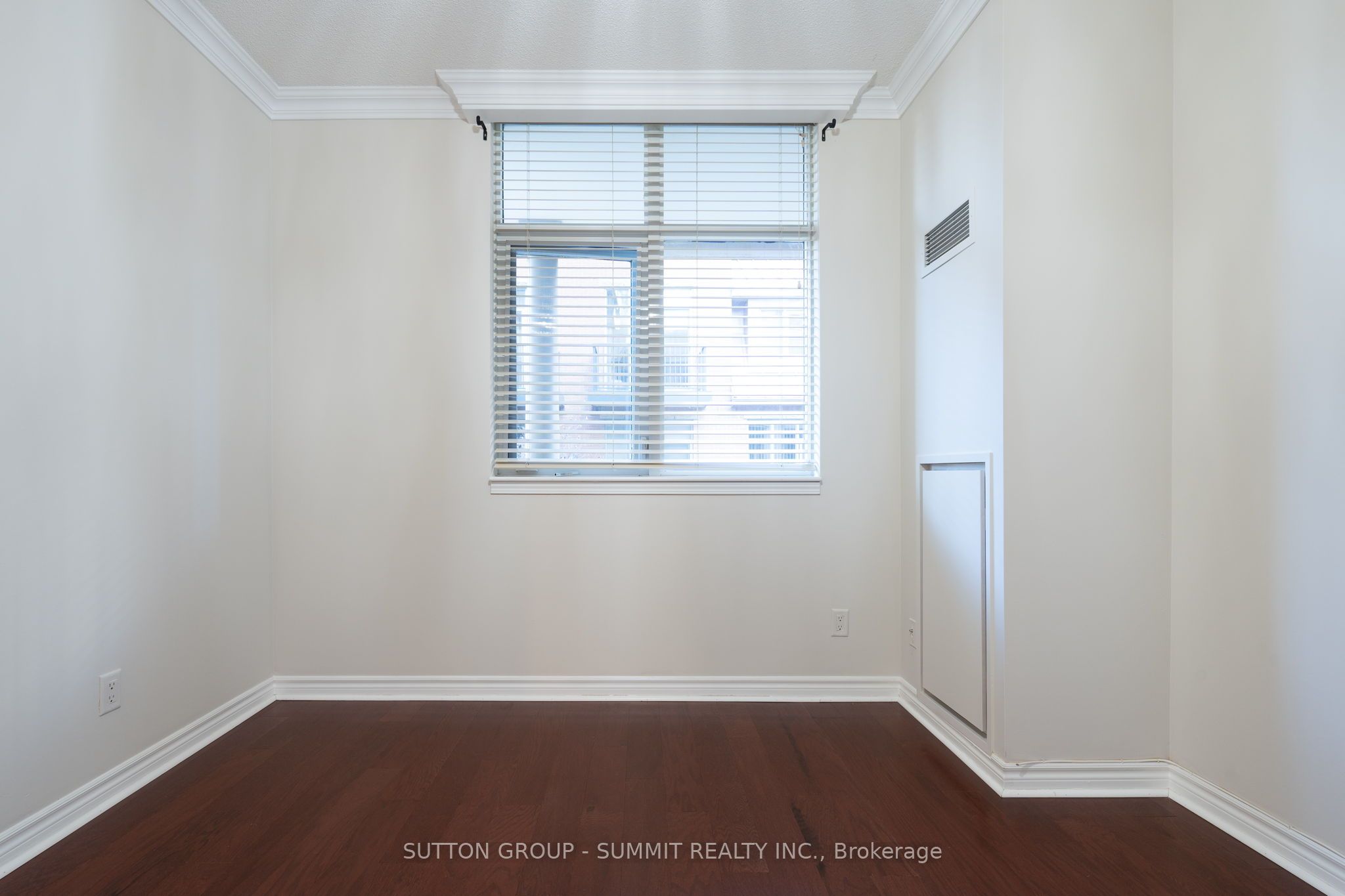 MLS #W12377614 image #24