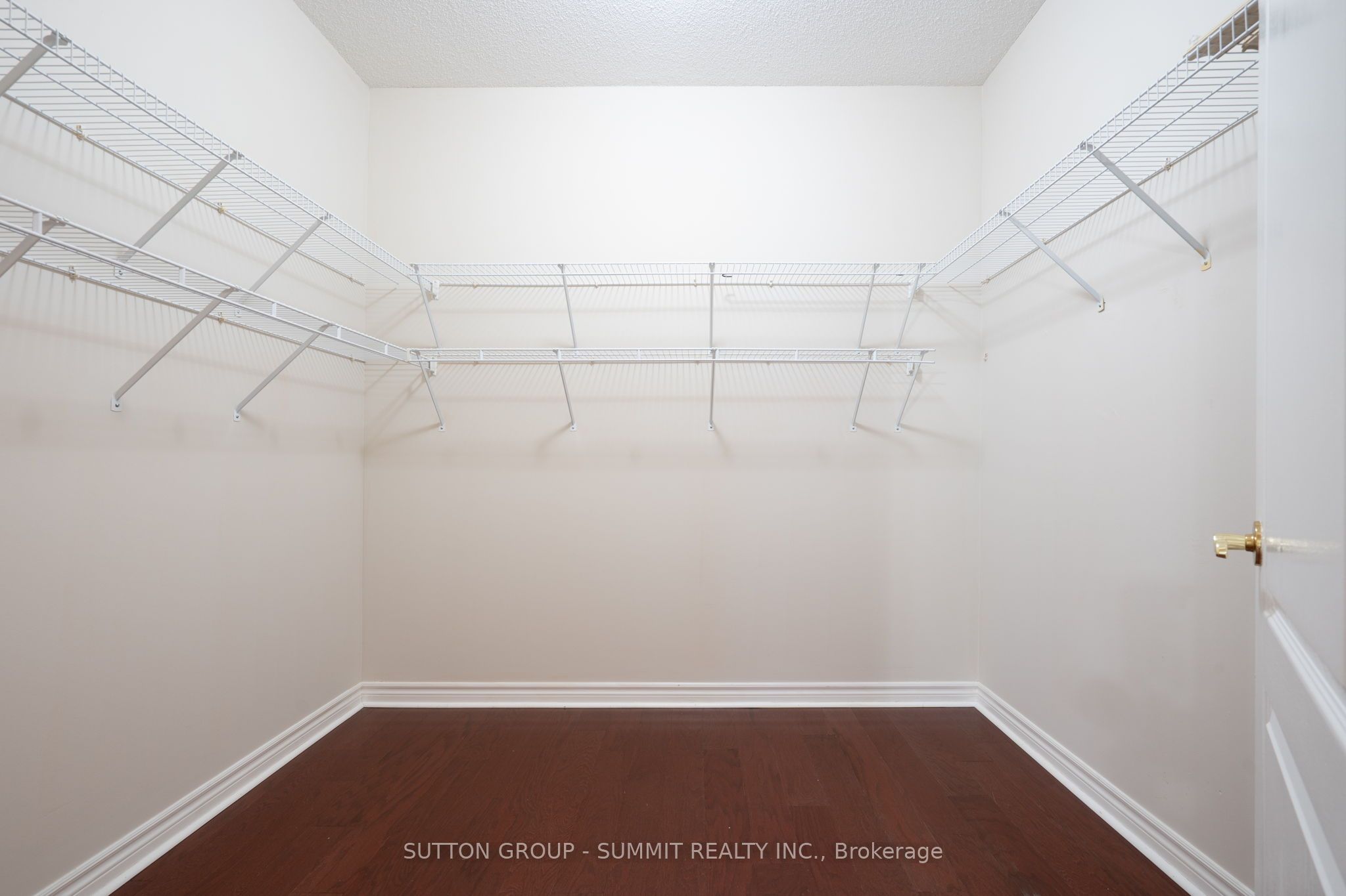 MLS #W12377614 image #30