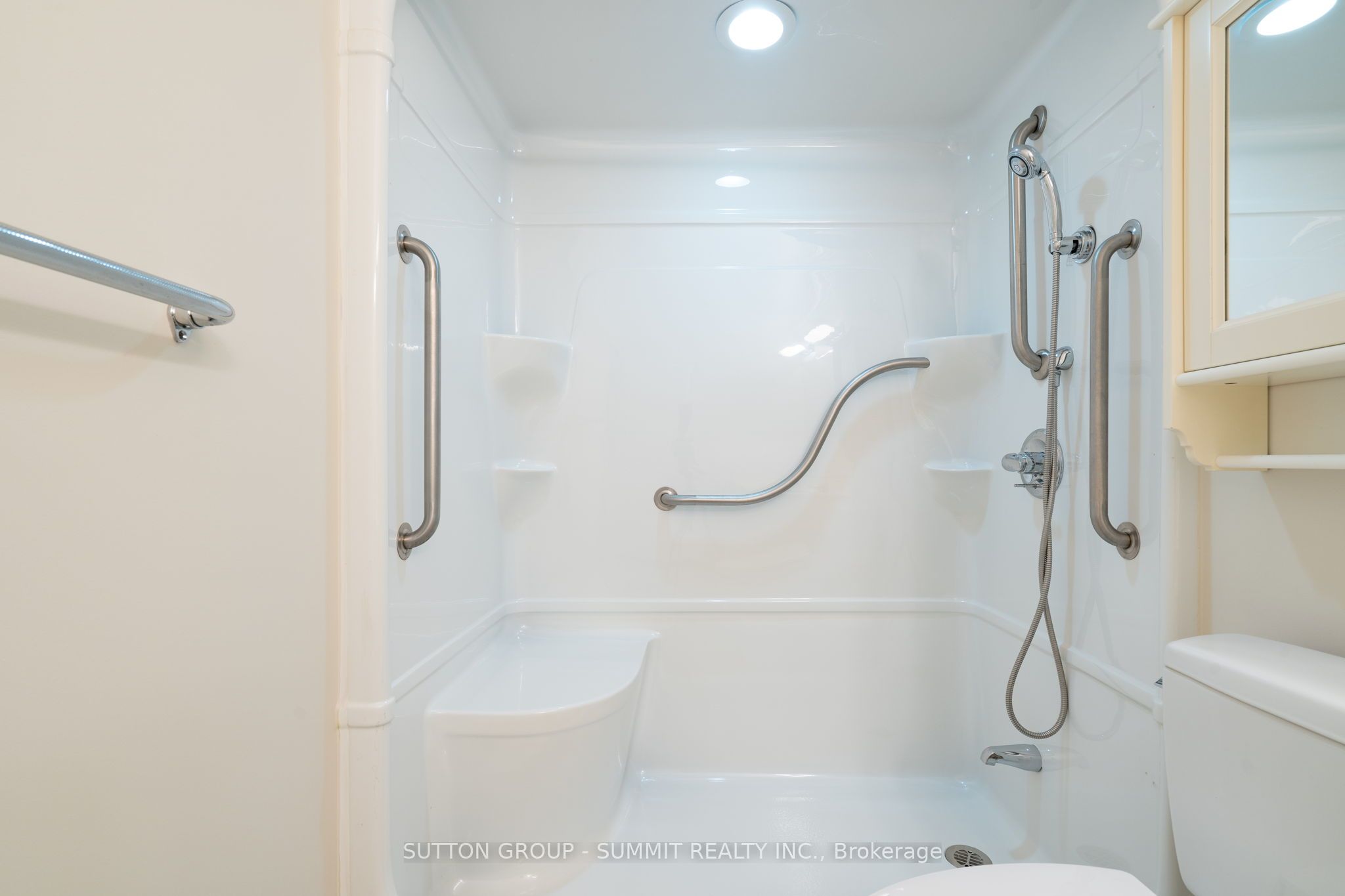 MLS #W12377614 image #33