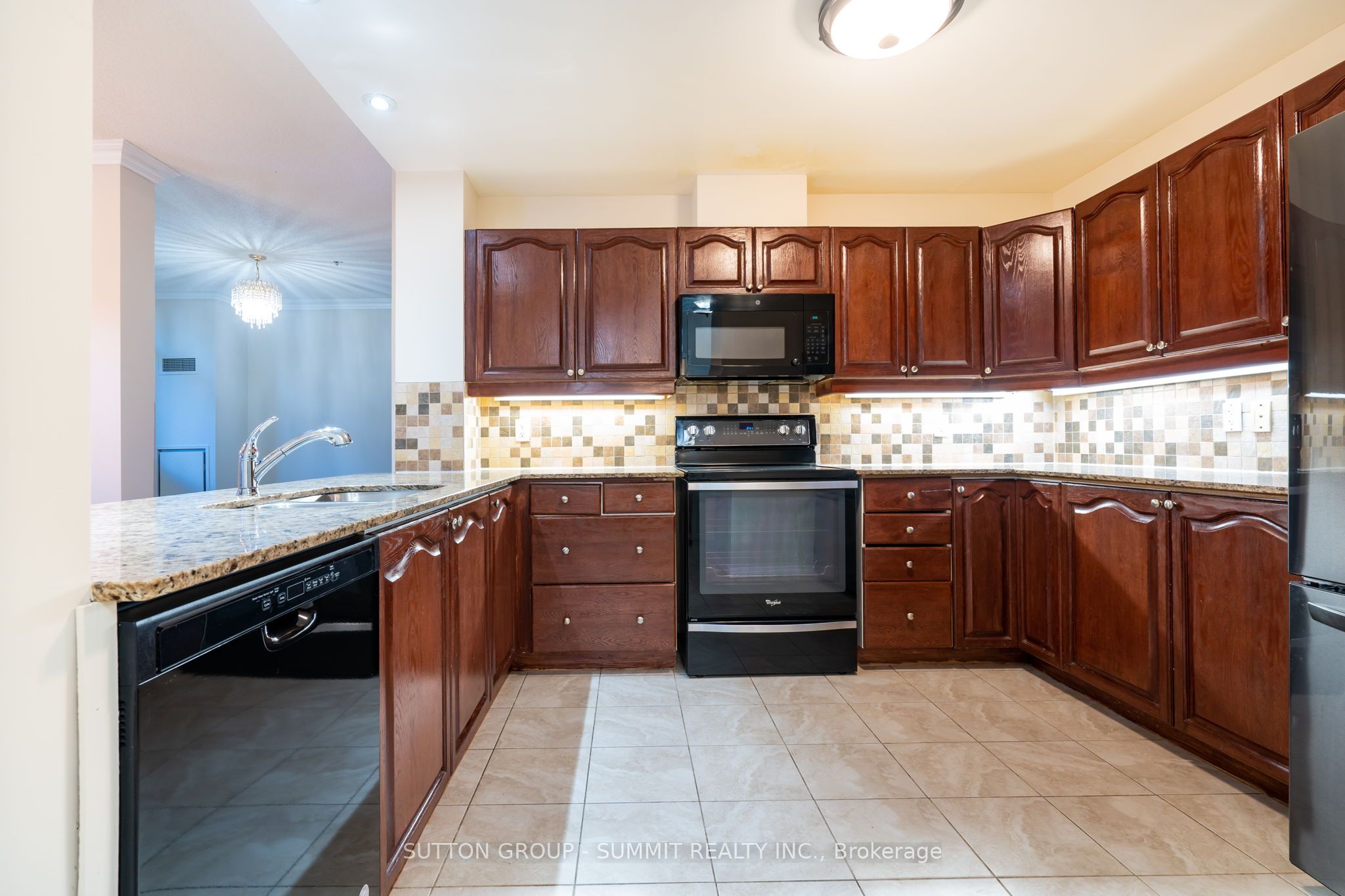 MLS #W12377614 image #7