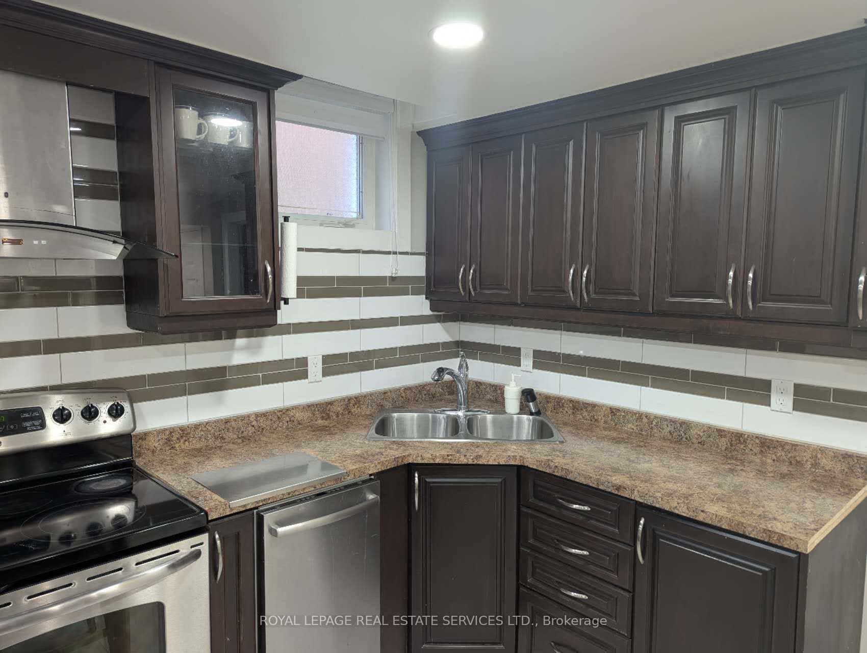 MLS #W12377653 image #11