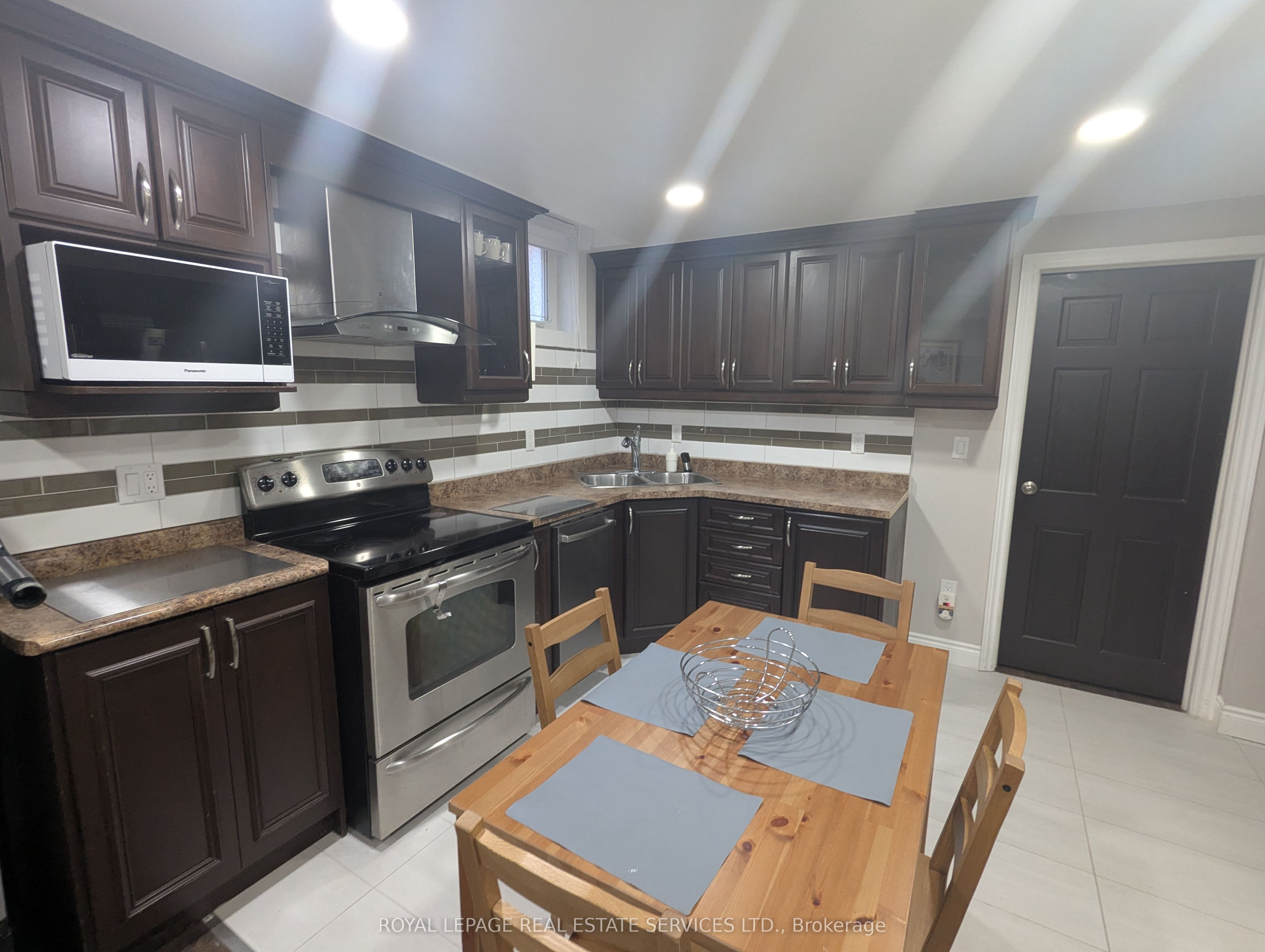 MLS #W12377653 image #14