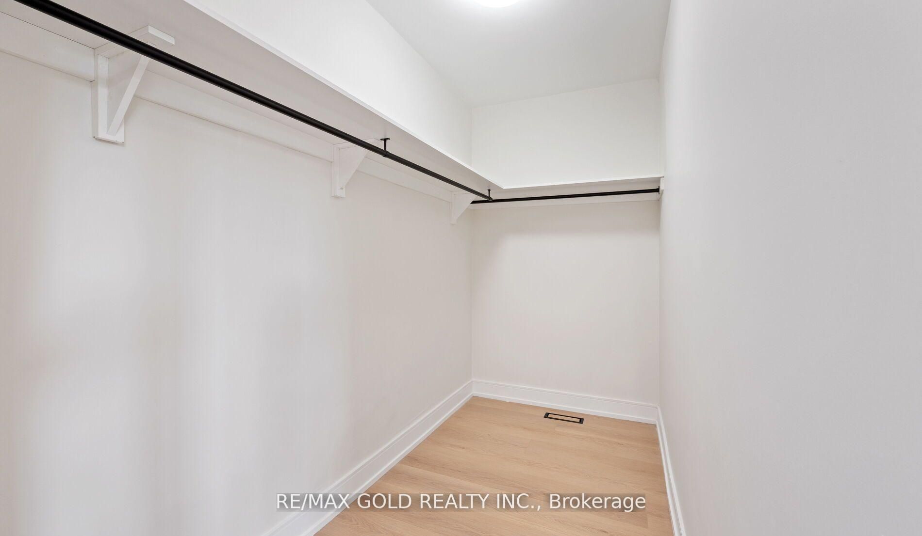 MLS #W12378018 image #16