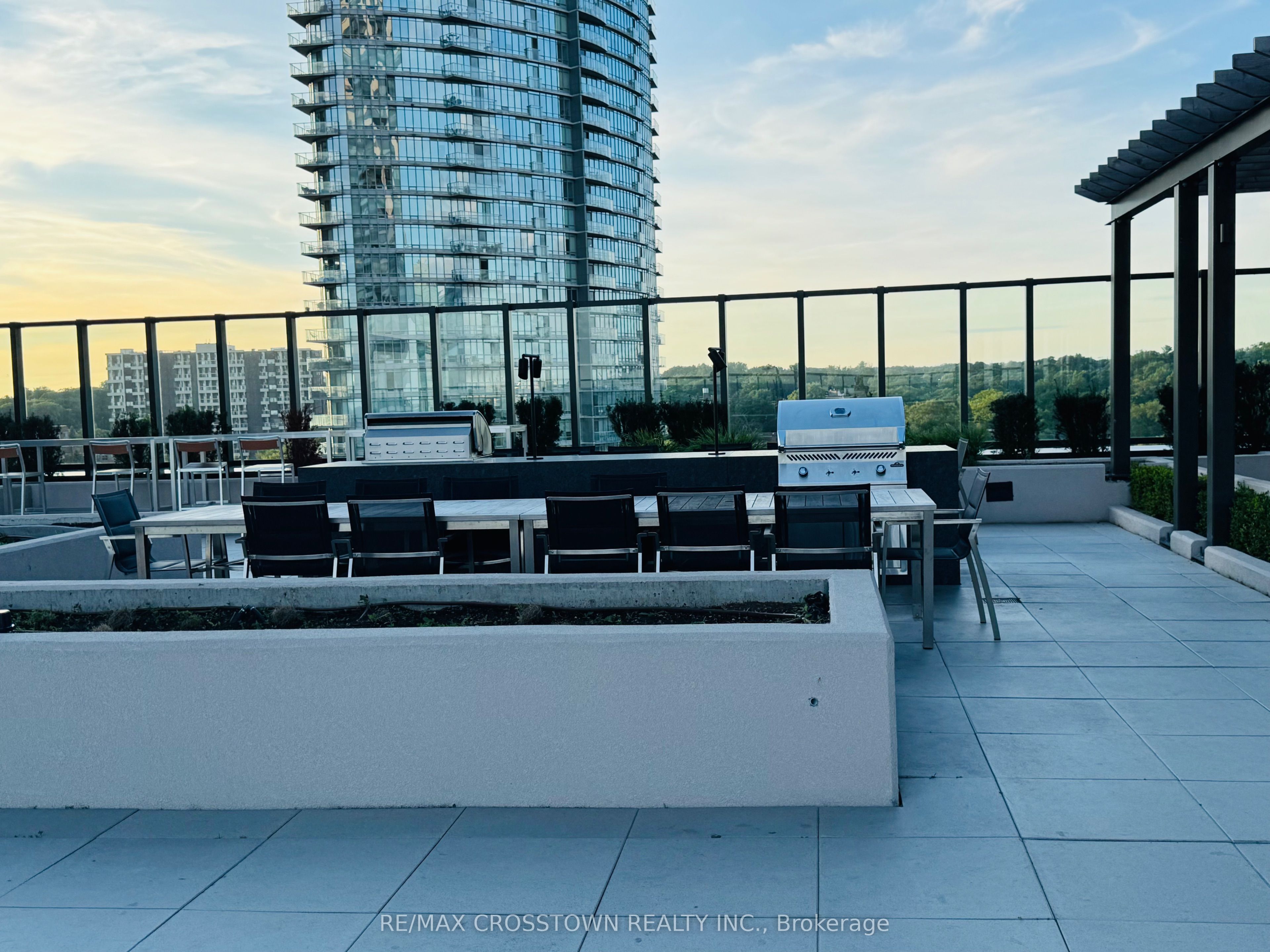 MLS #W12378221 image #23