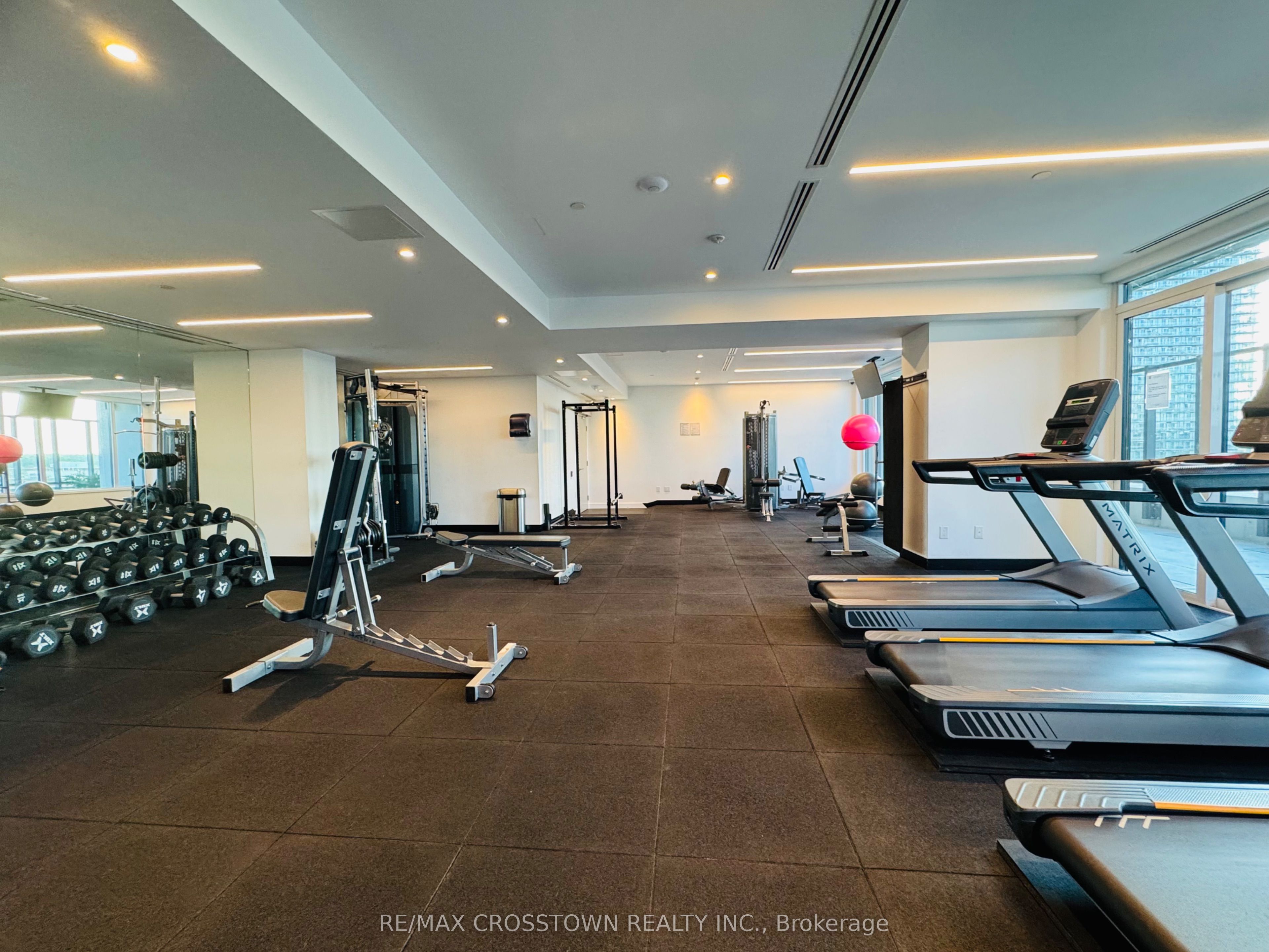 MLS #W12378221 image #25