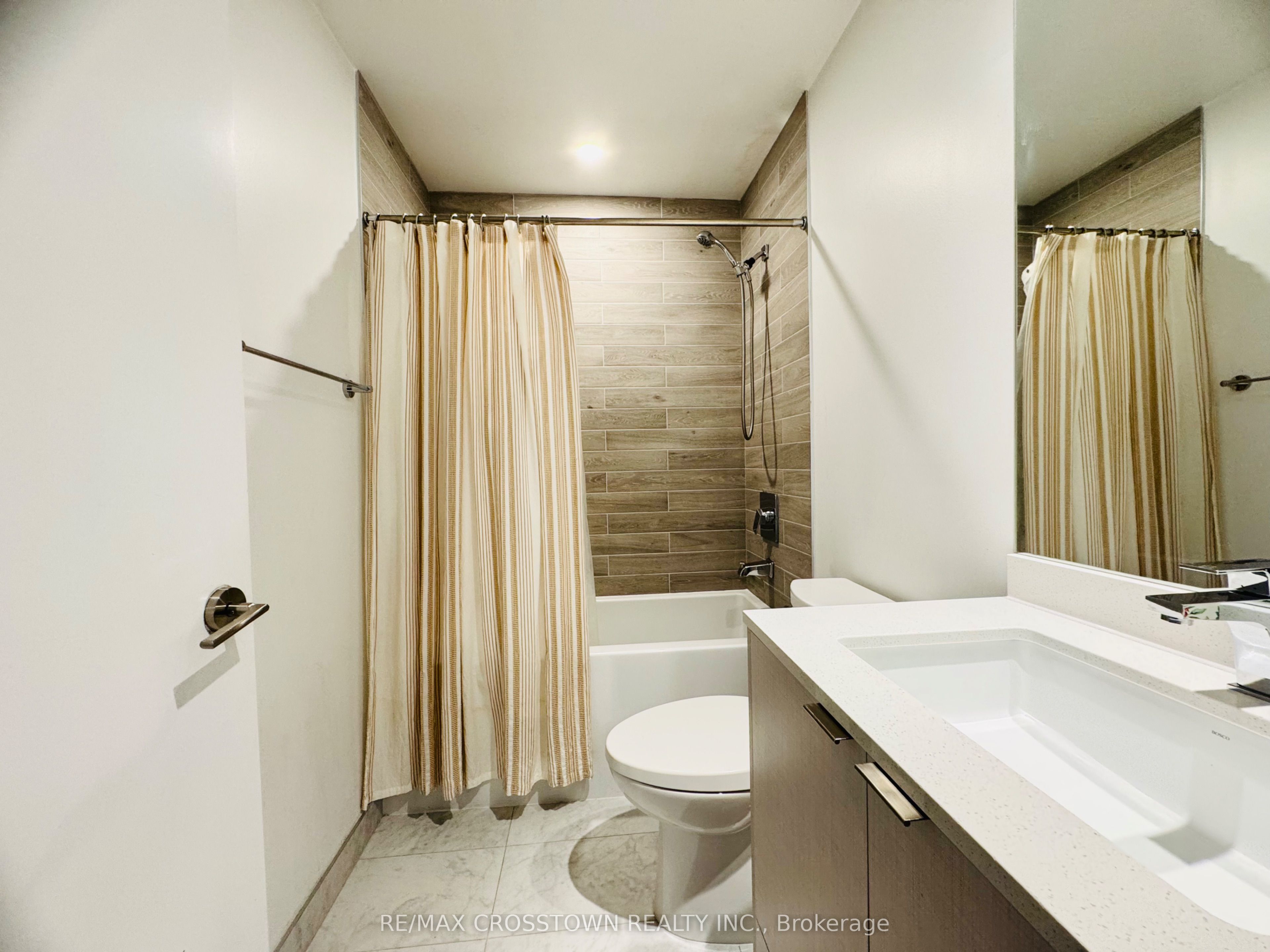 MLS #W12378221 image #9