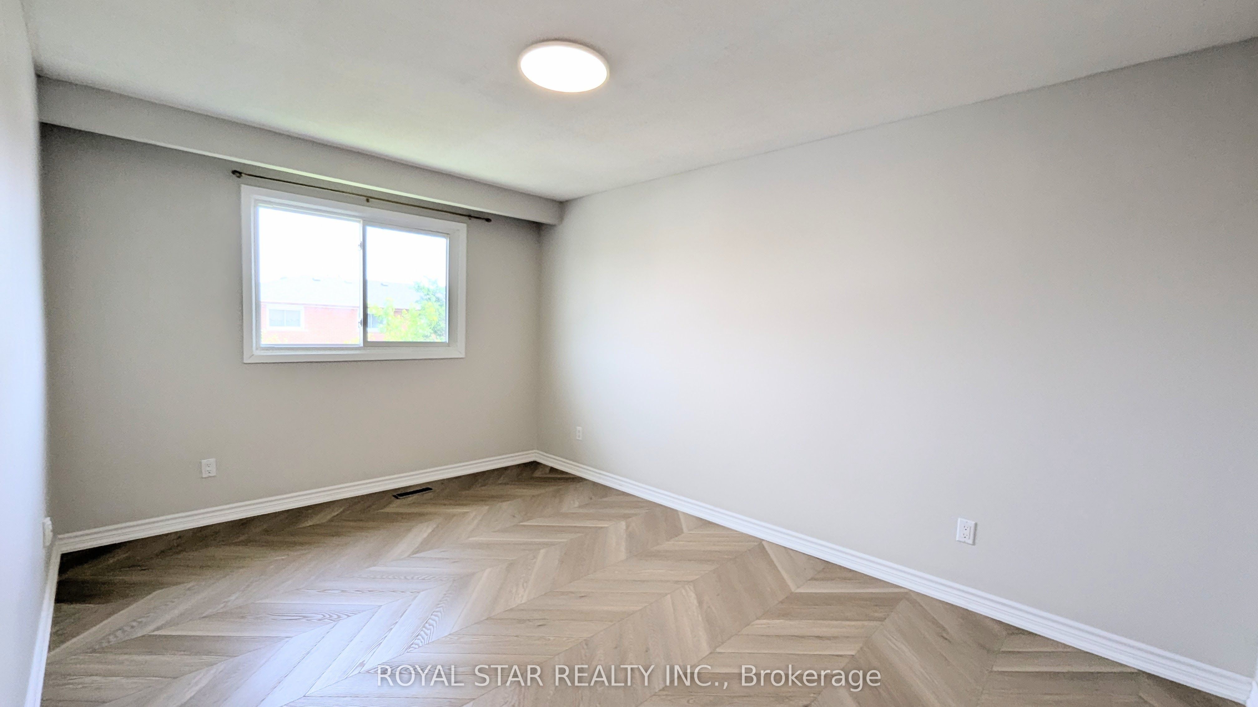 MLS #W12378687 image #15