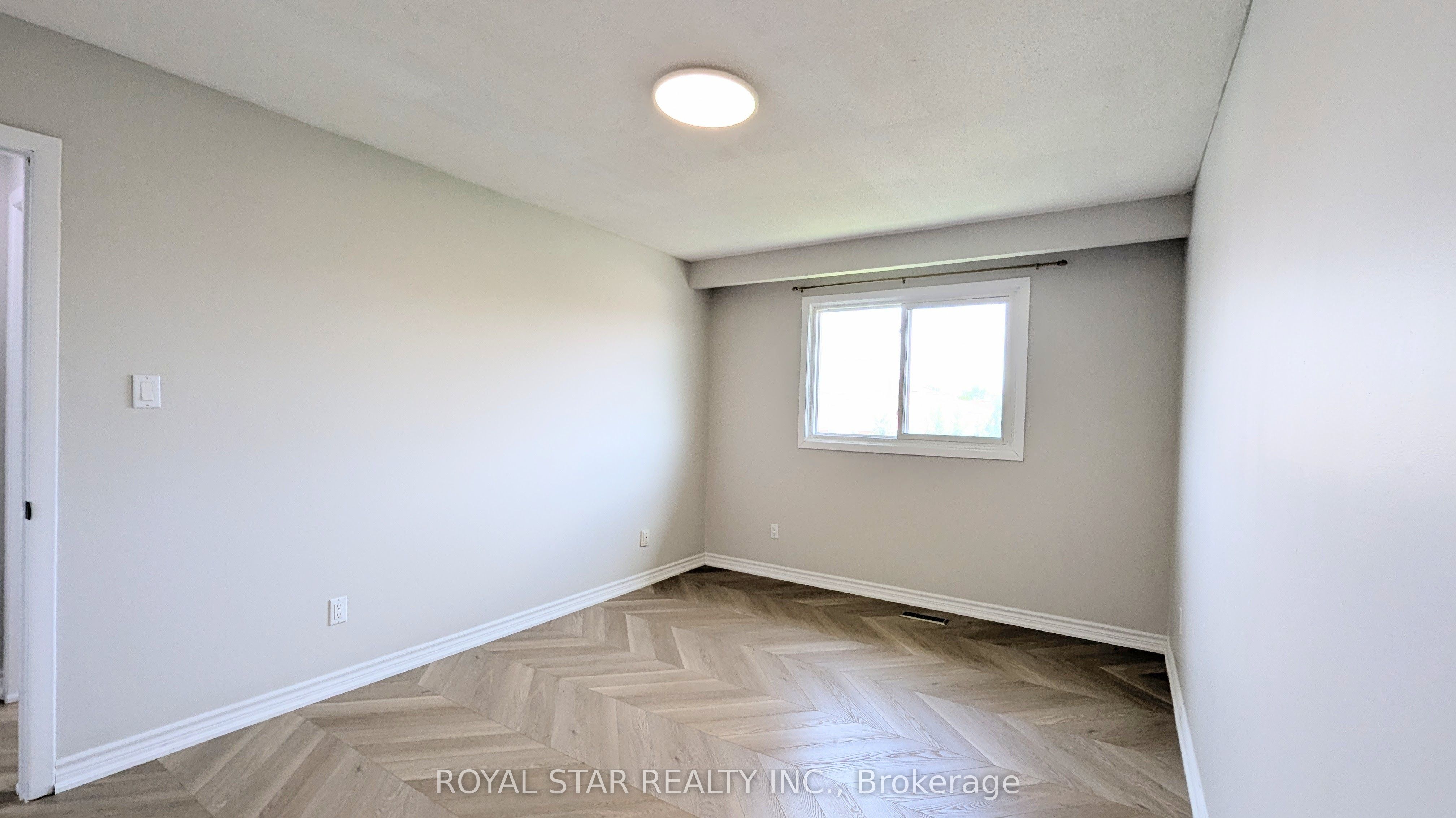 MLS #W12378687 image #16