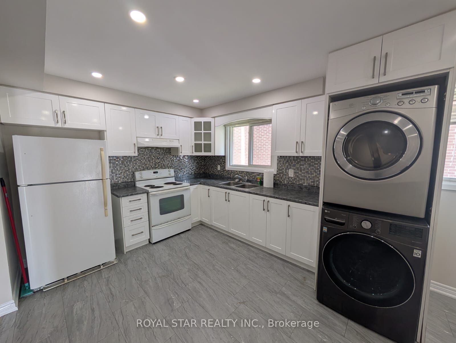 MLS #W12378687 image #3