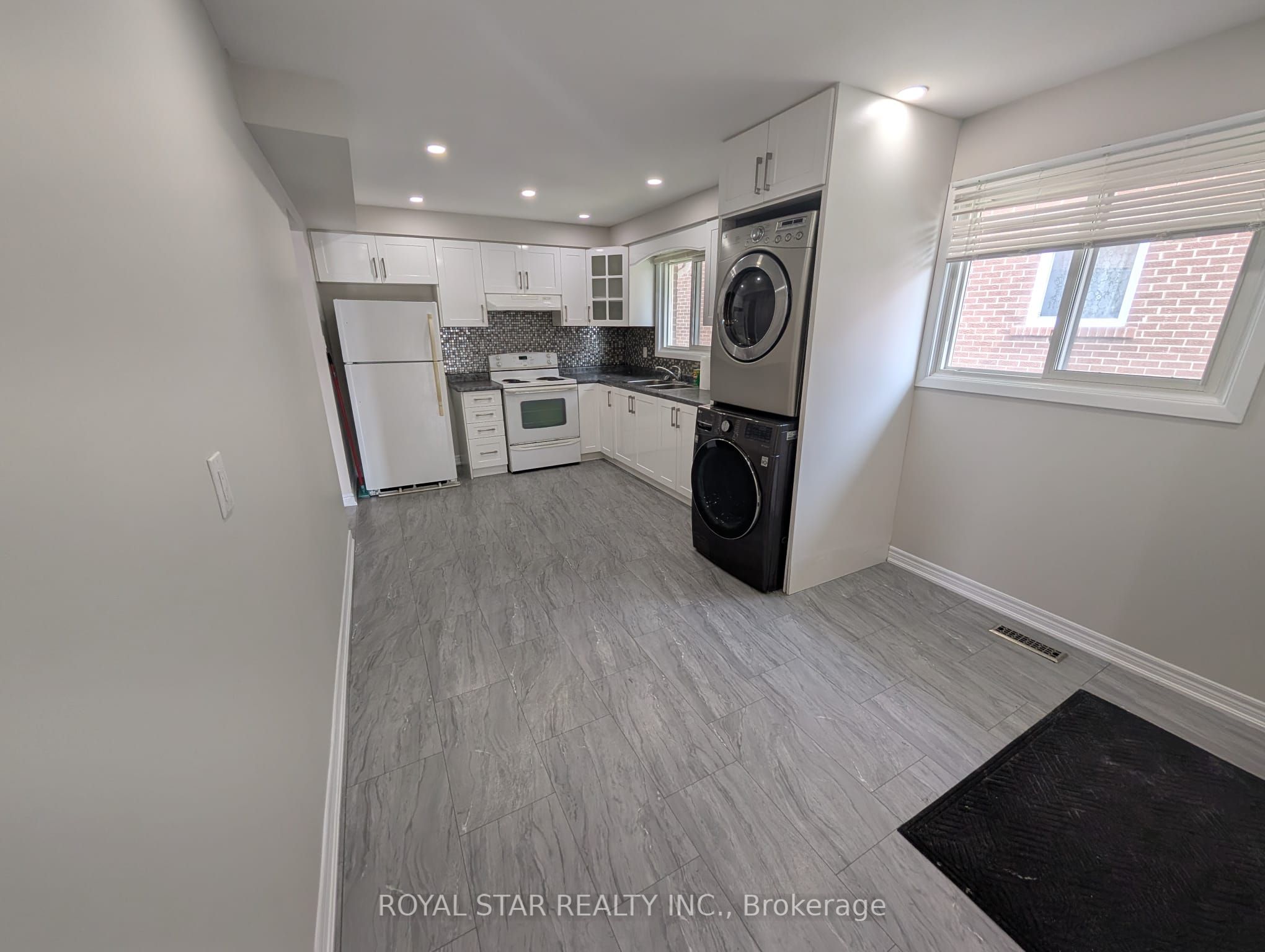 MLS #W12378687 image #8