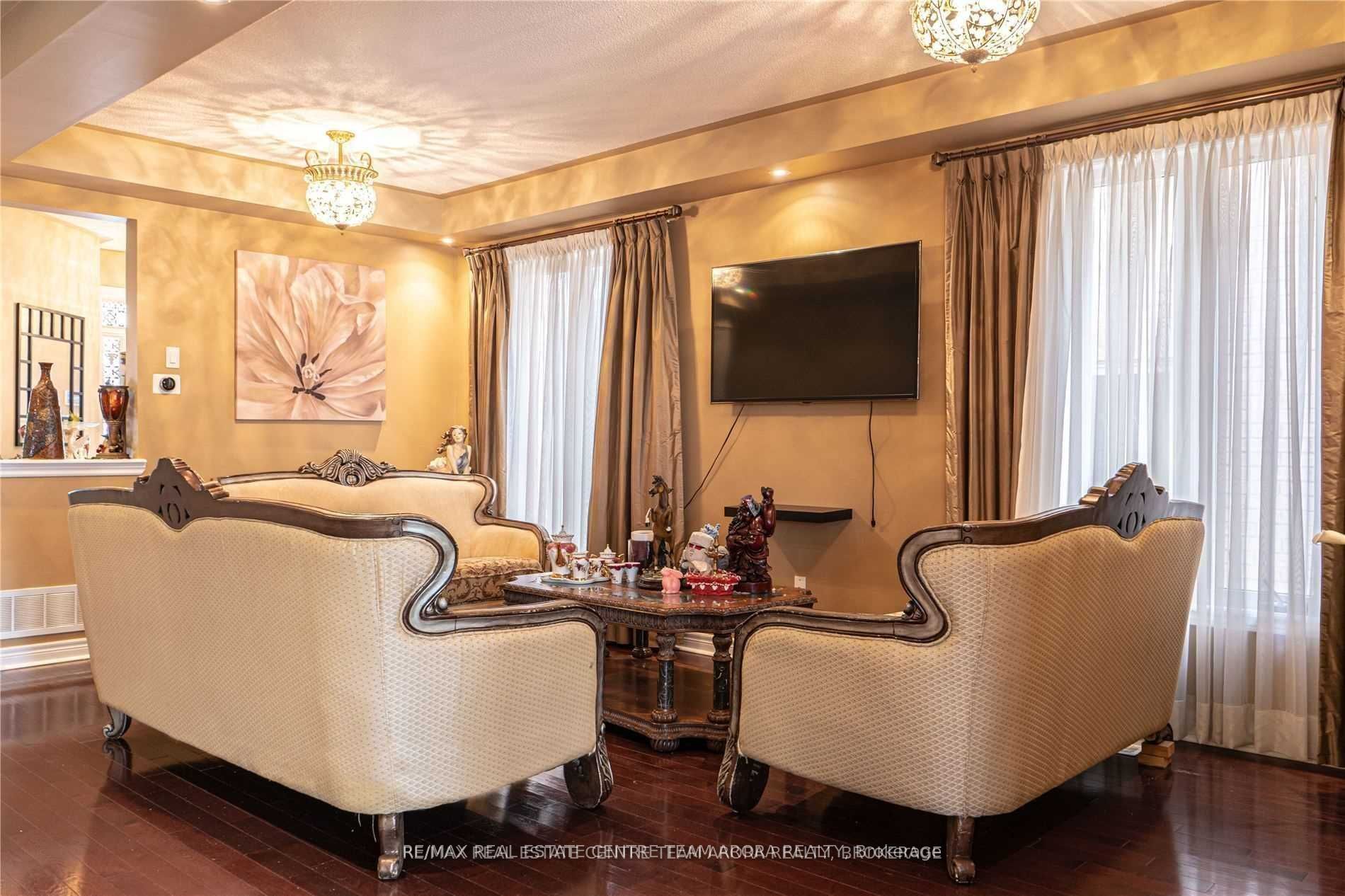 MLS #W12378969 image #3