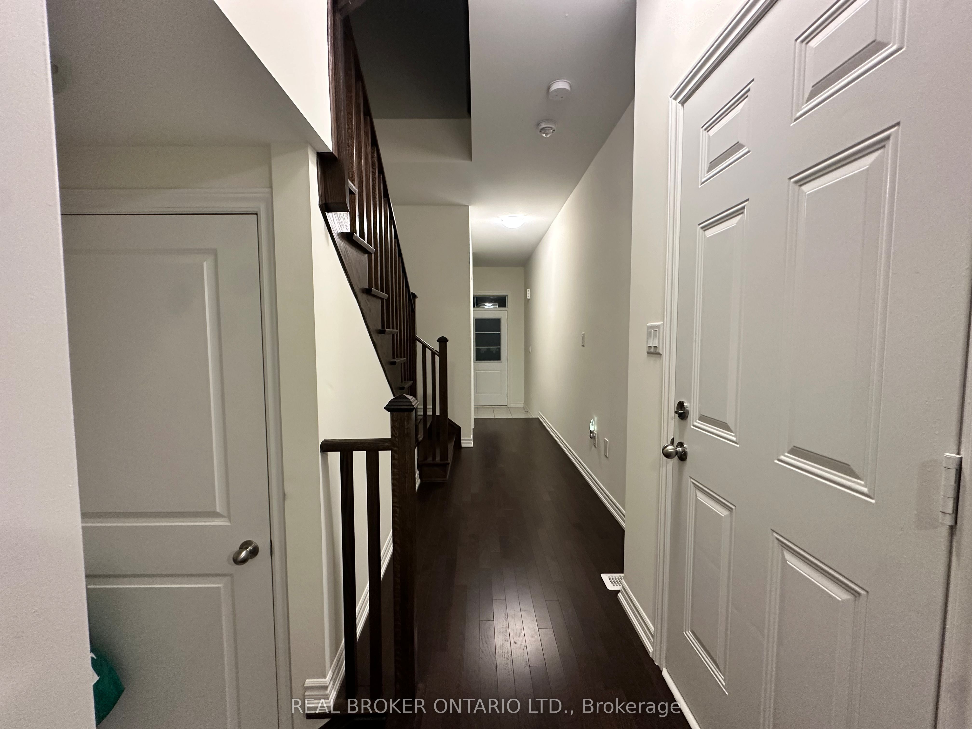 MLS #W12379028 image #2