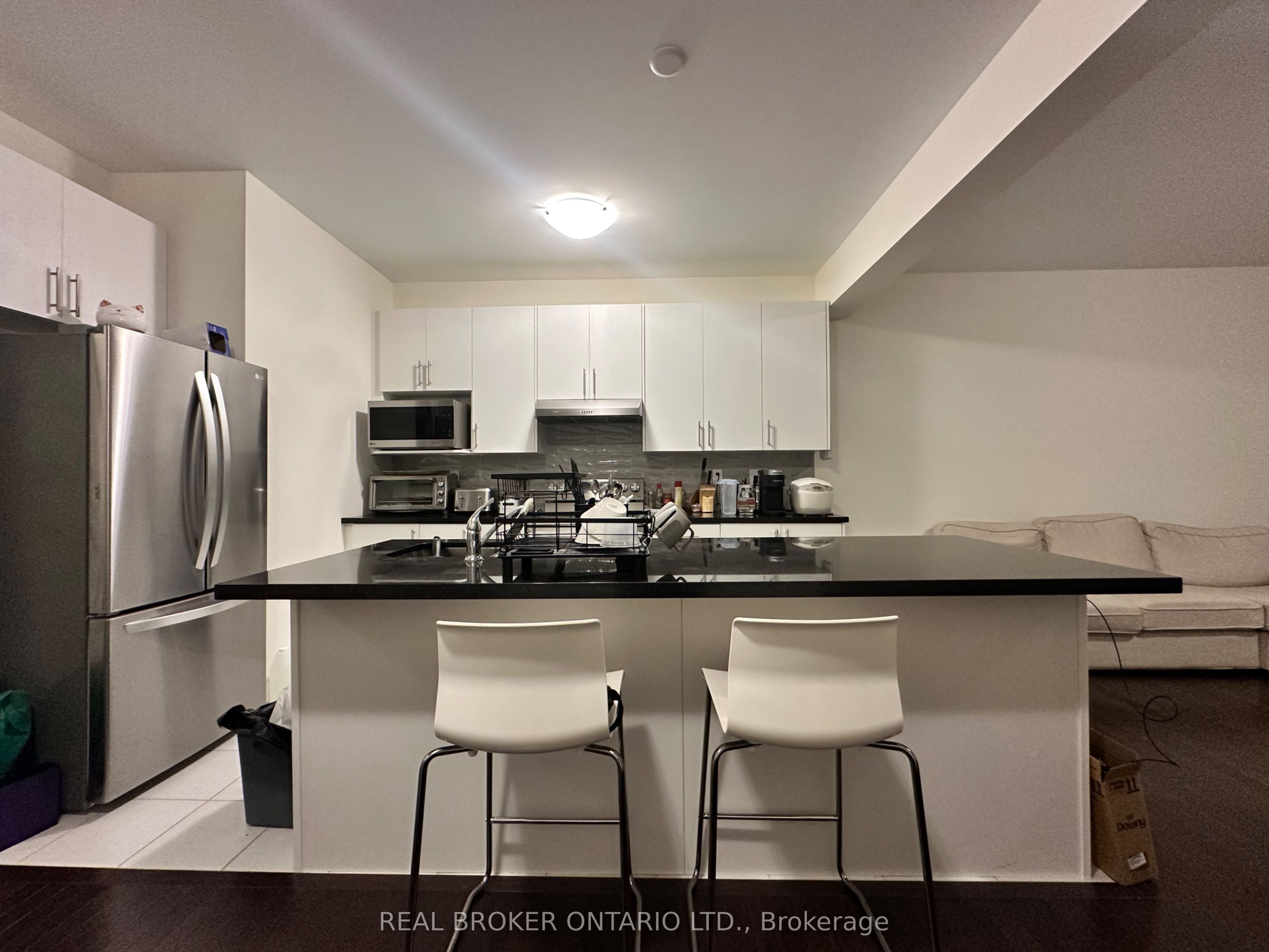 MLS #W12379028 image #5