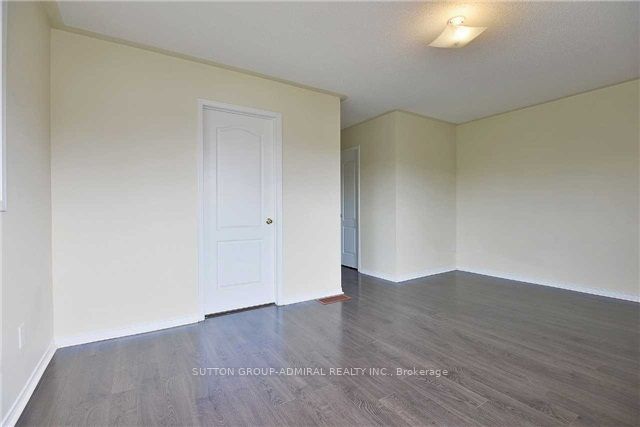 MLS #W12379146 image #11