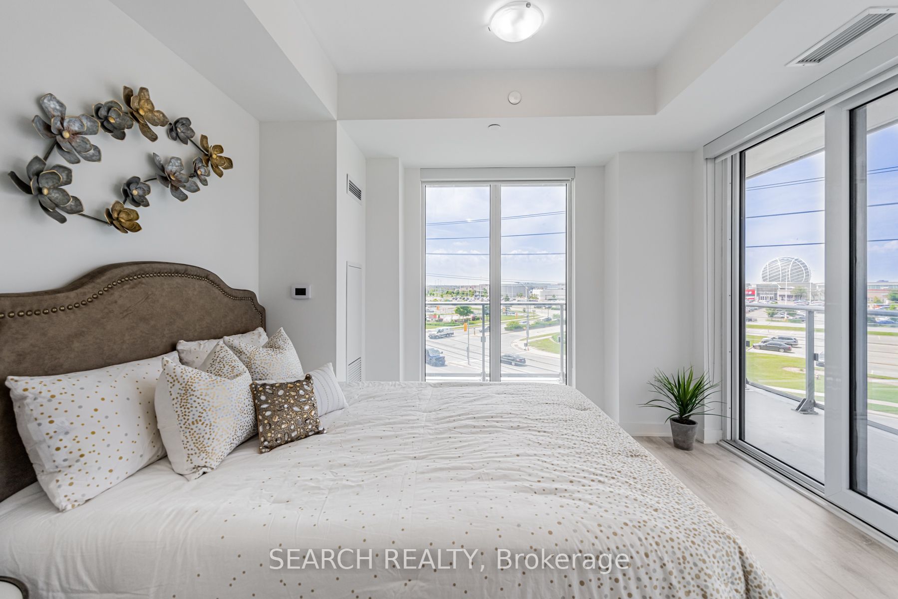 MLS #W12379769 image #11