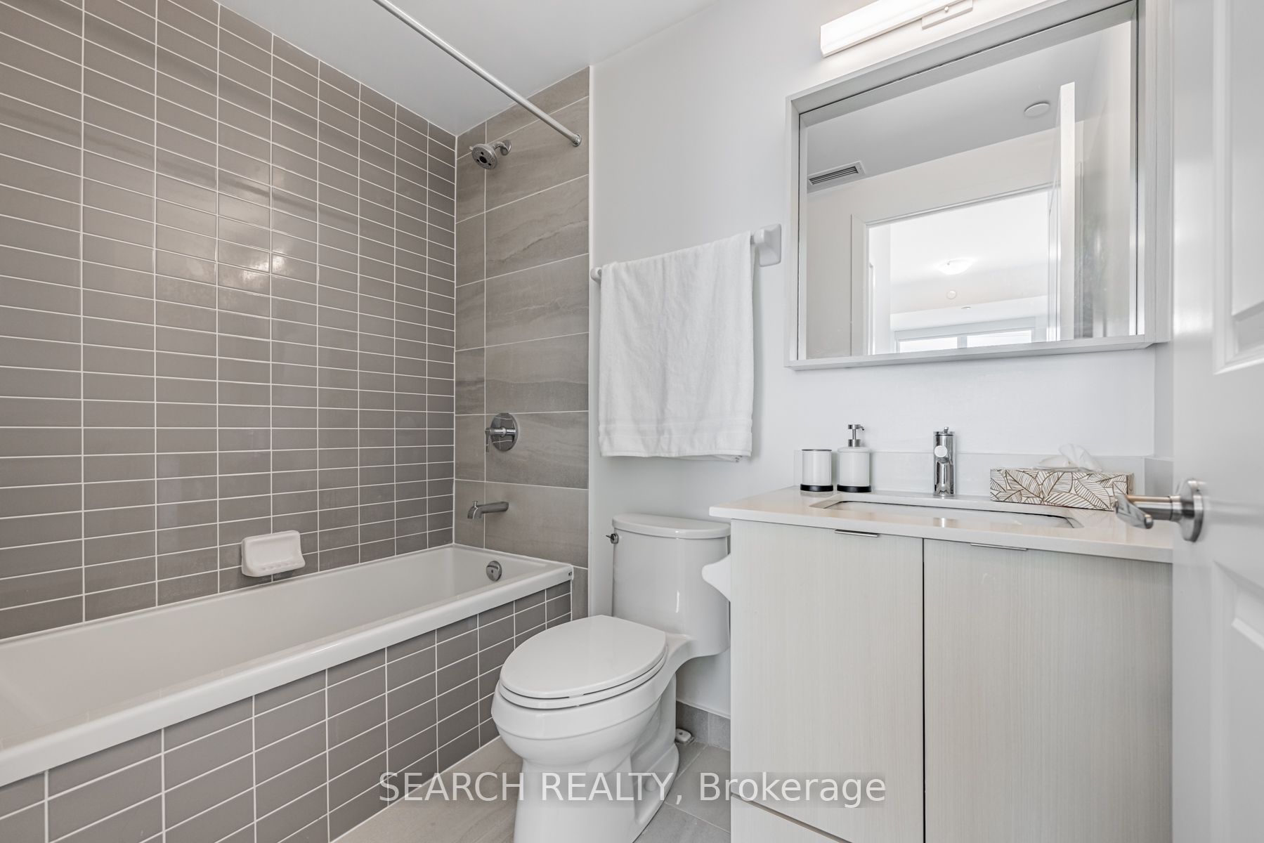 MLS #W12379769 image #14